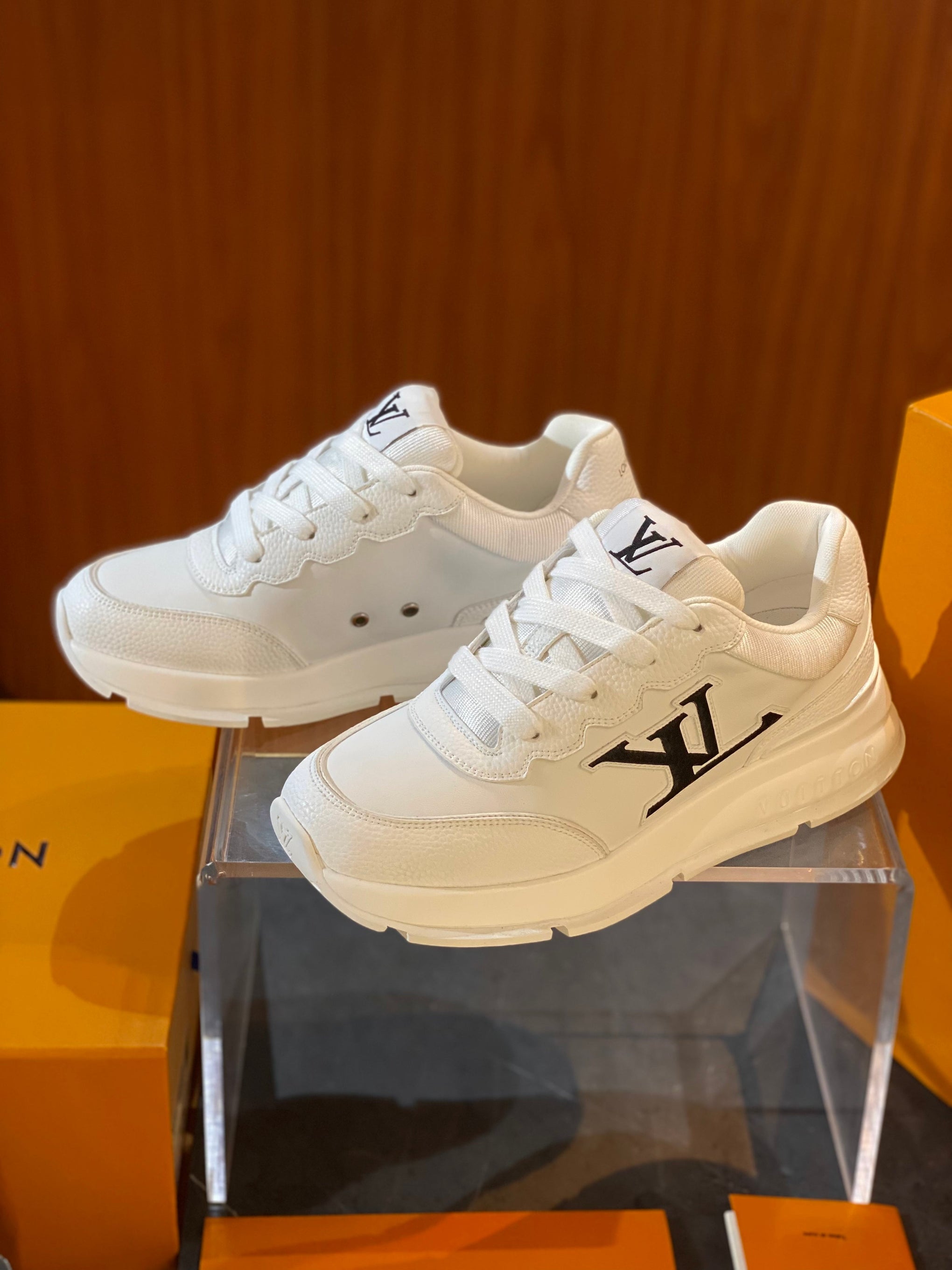 LOU CLASSIC TRAINERS