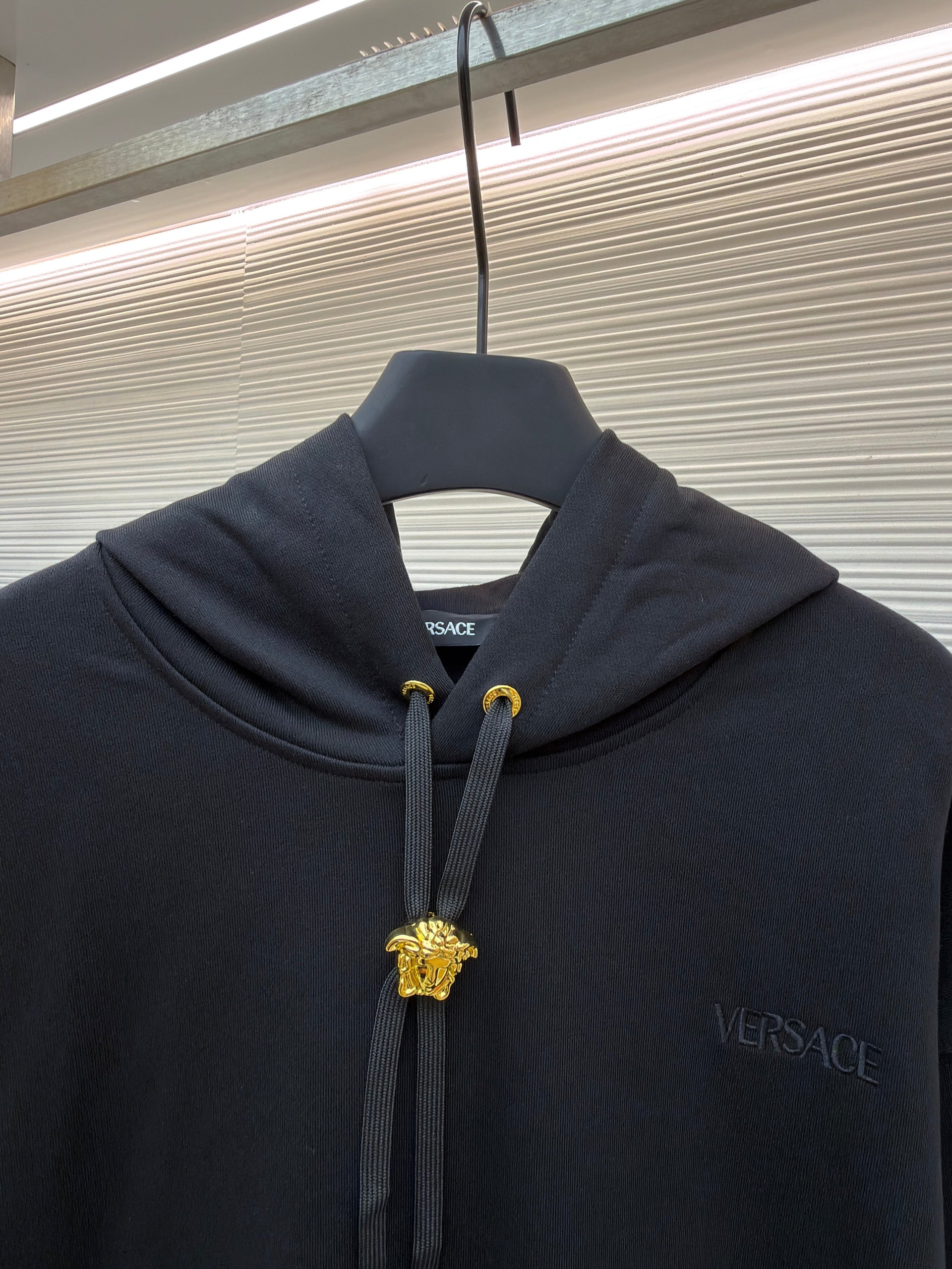 VERS HOODIE