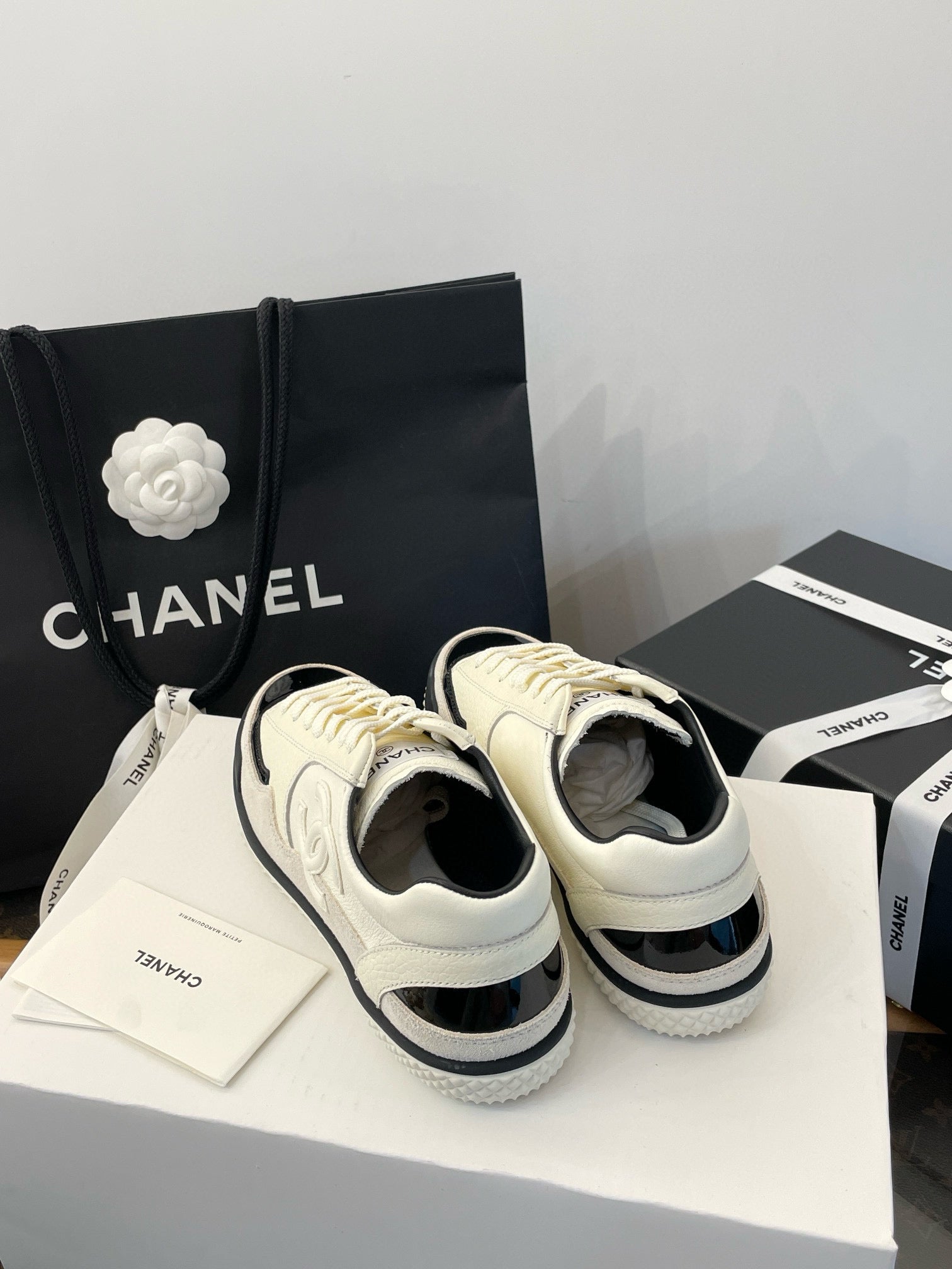 CC SNEAKER