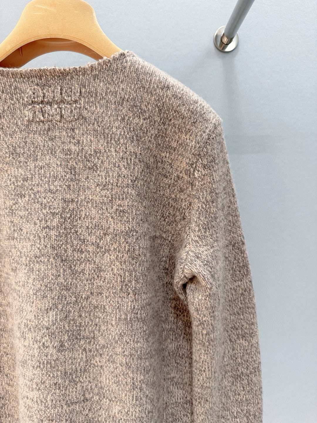 MIU M ZIP CARDIGAN