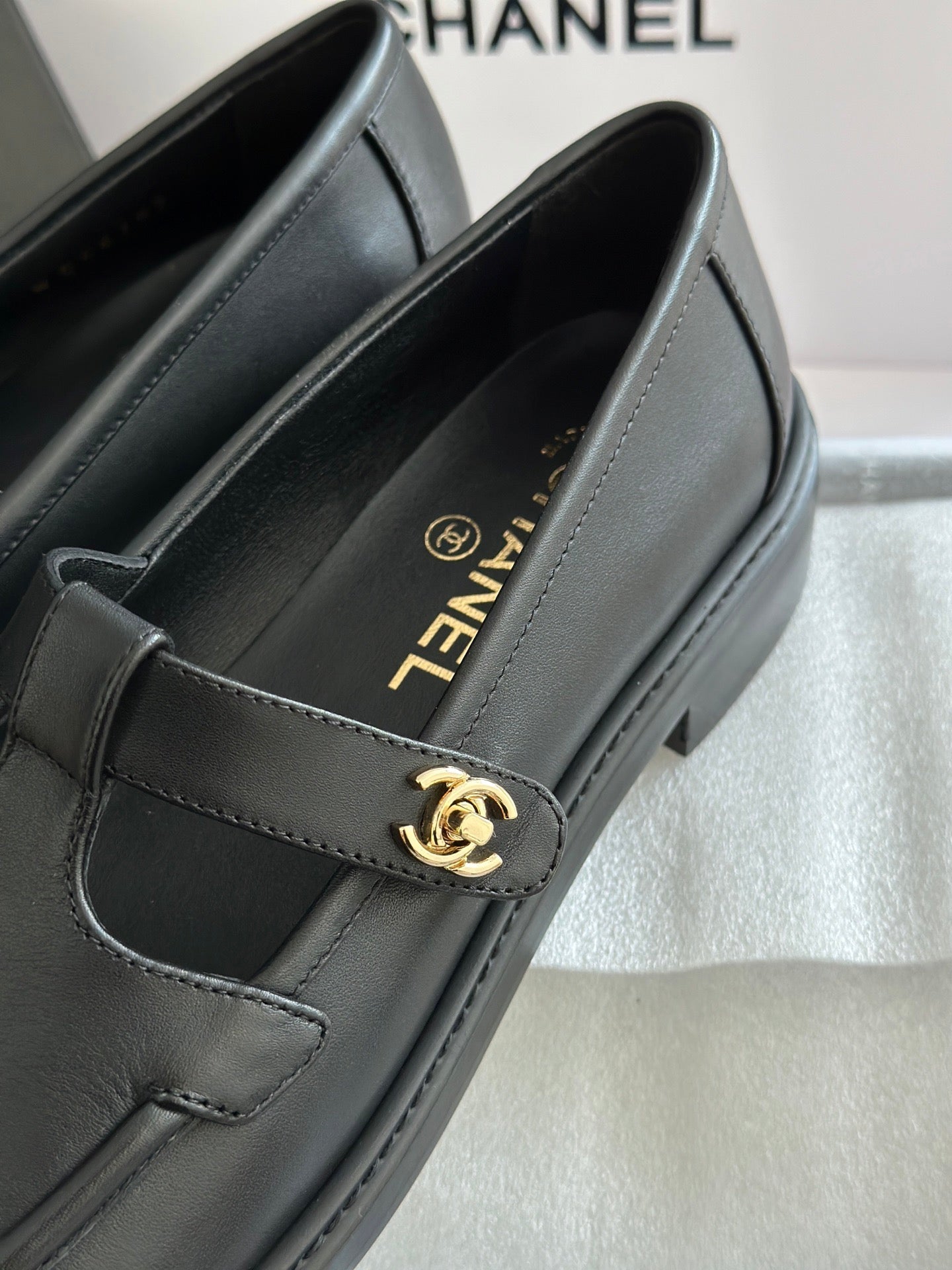 CC LOAFERS