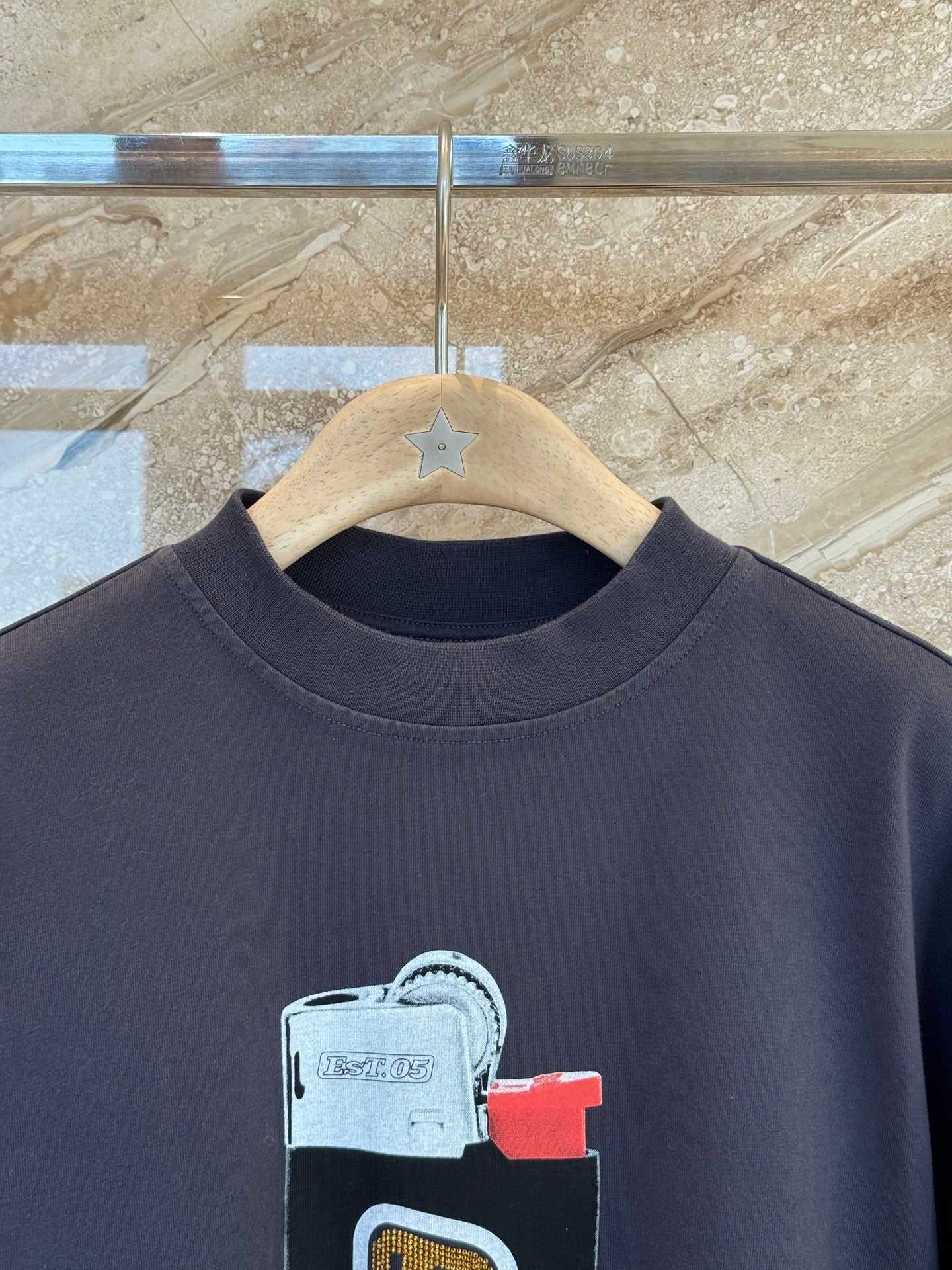 ALEXANDER W T-SHIRT