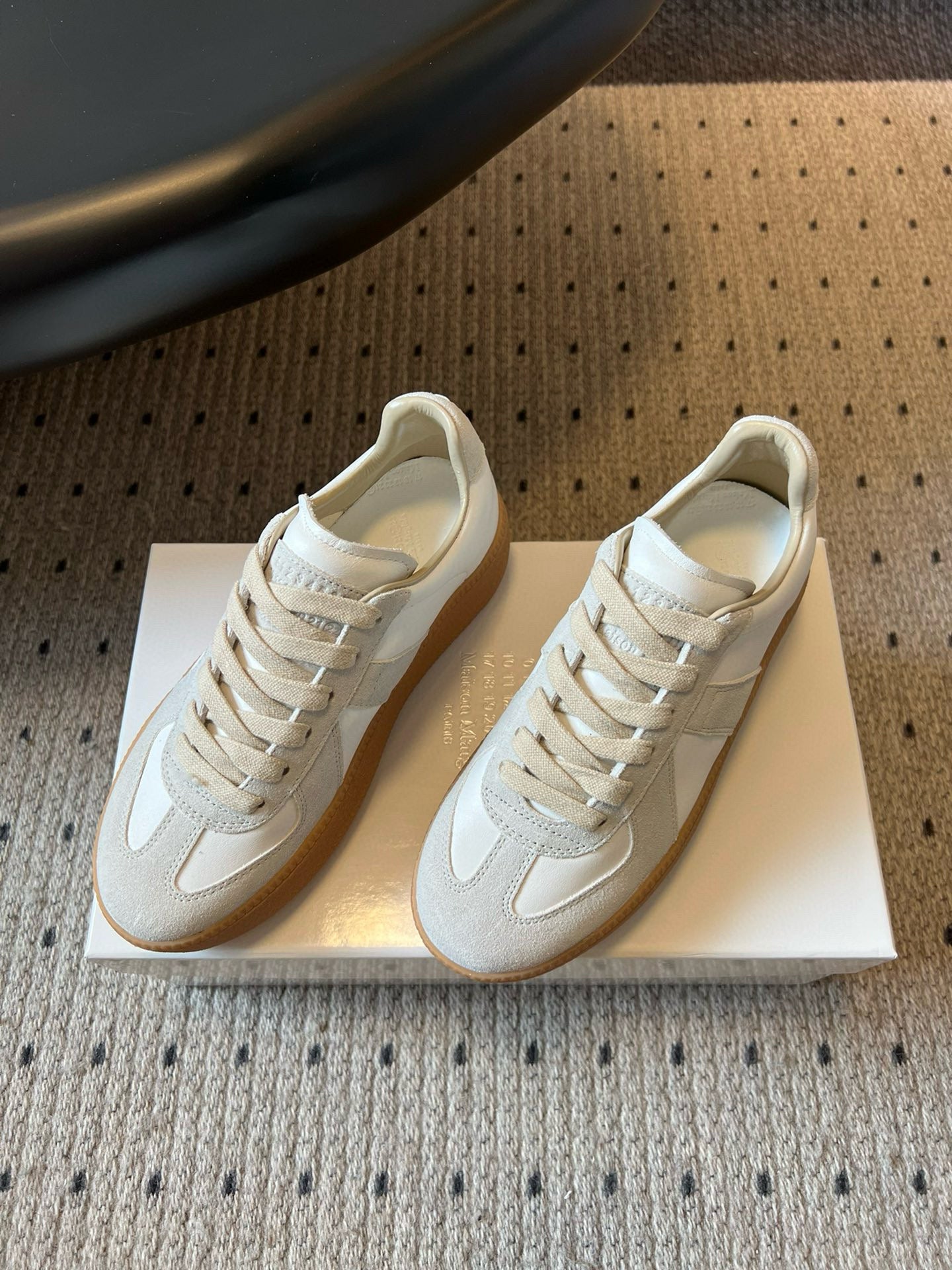 MAISON M SNEAKERS