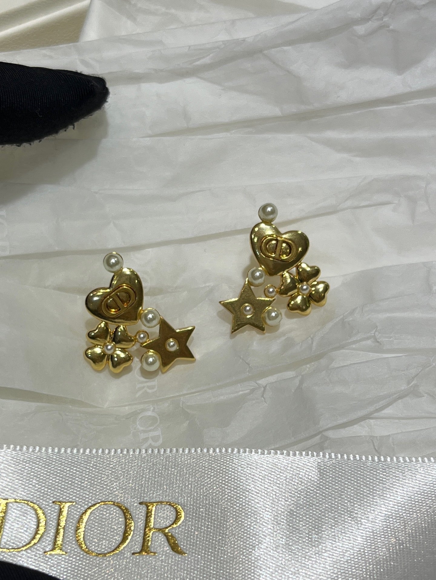 CD EARRINGS