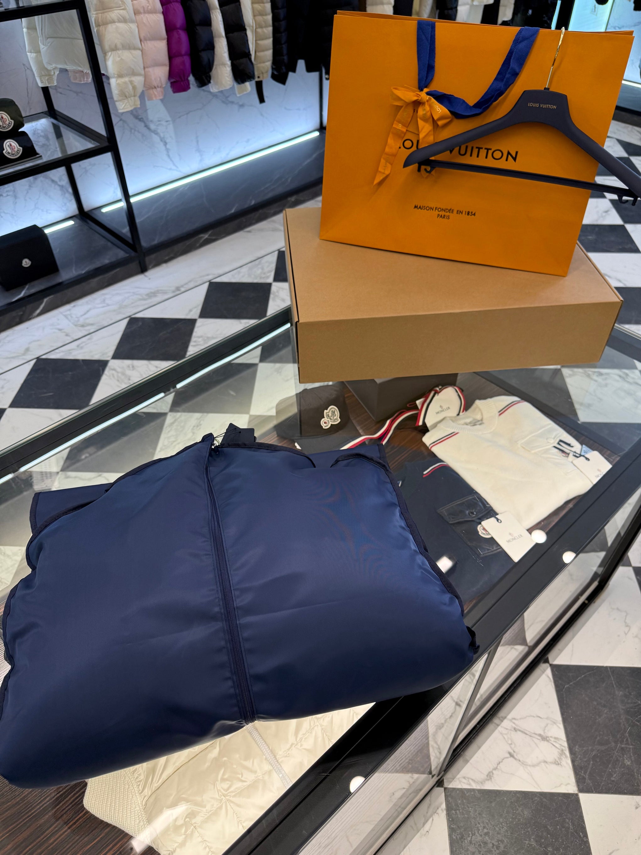 LOU PUFFER JACKET