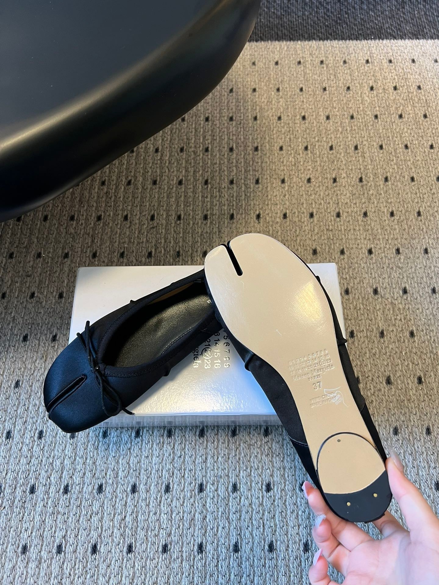MAISON M TABI BALLET FLATS