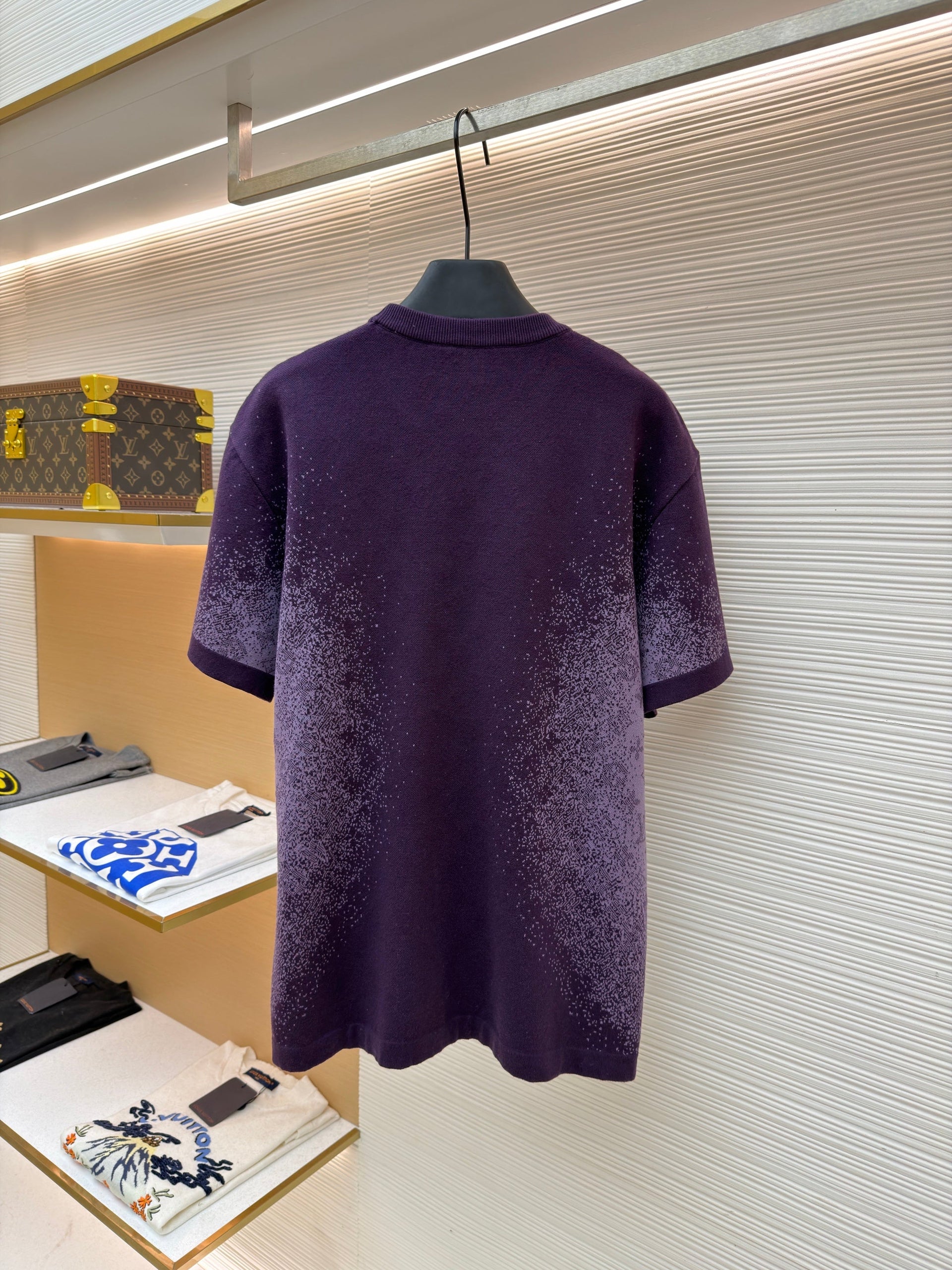LOU T-SHIRT