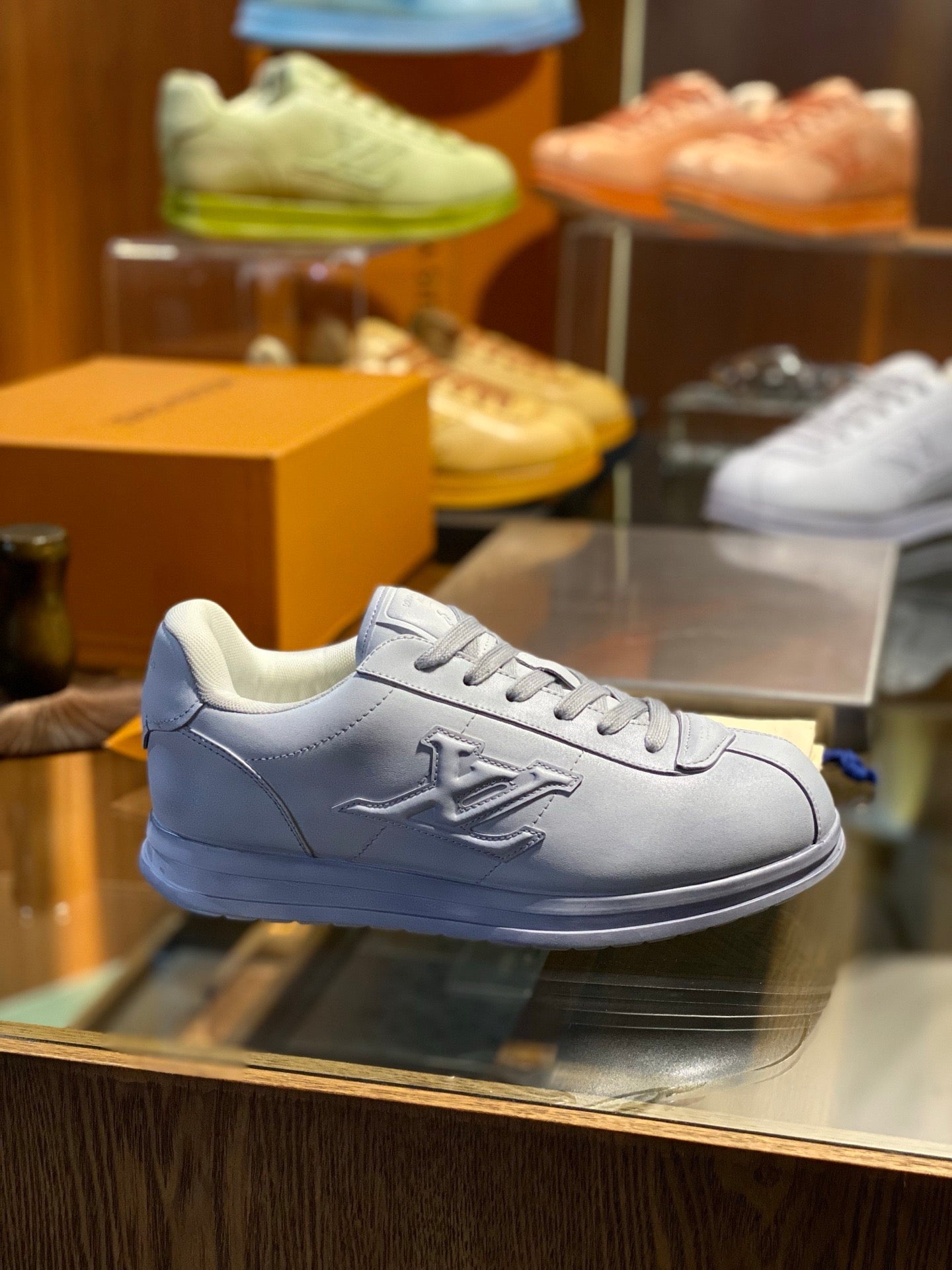 LOU BUTTERSOFT SNEAKERS