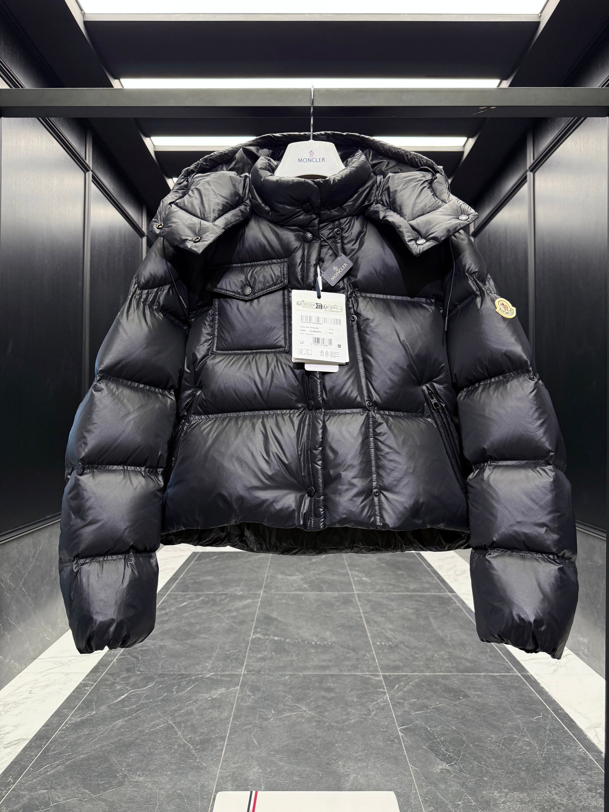 MONC EREA JACKET