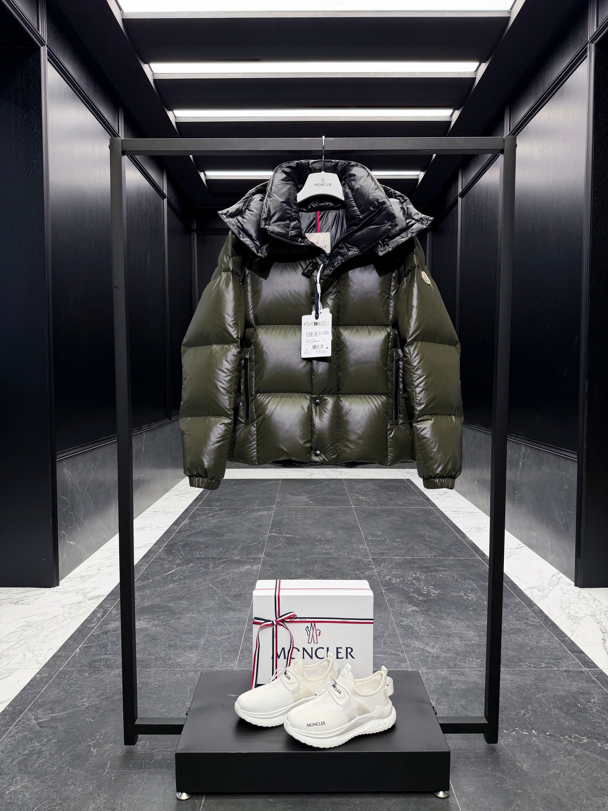 MONC PARANA JACKET