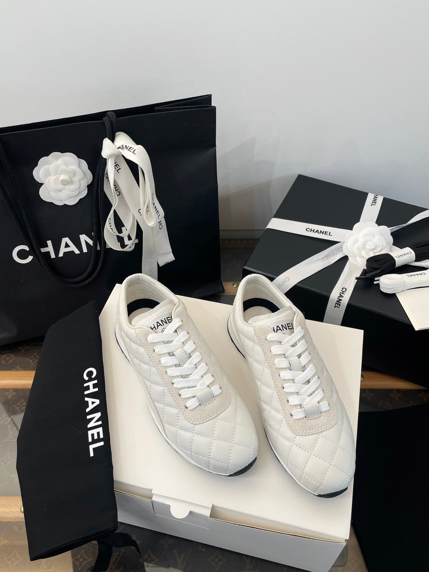 CC SNEAKER