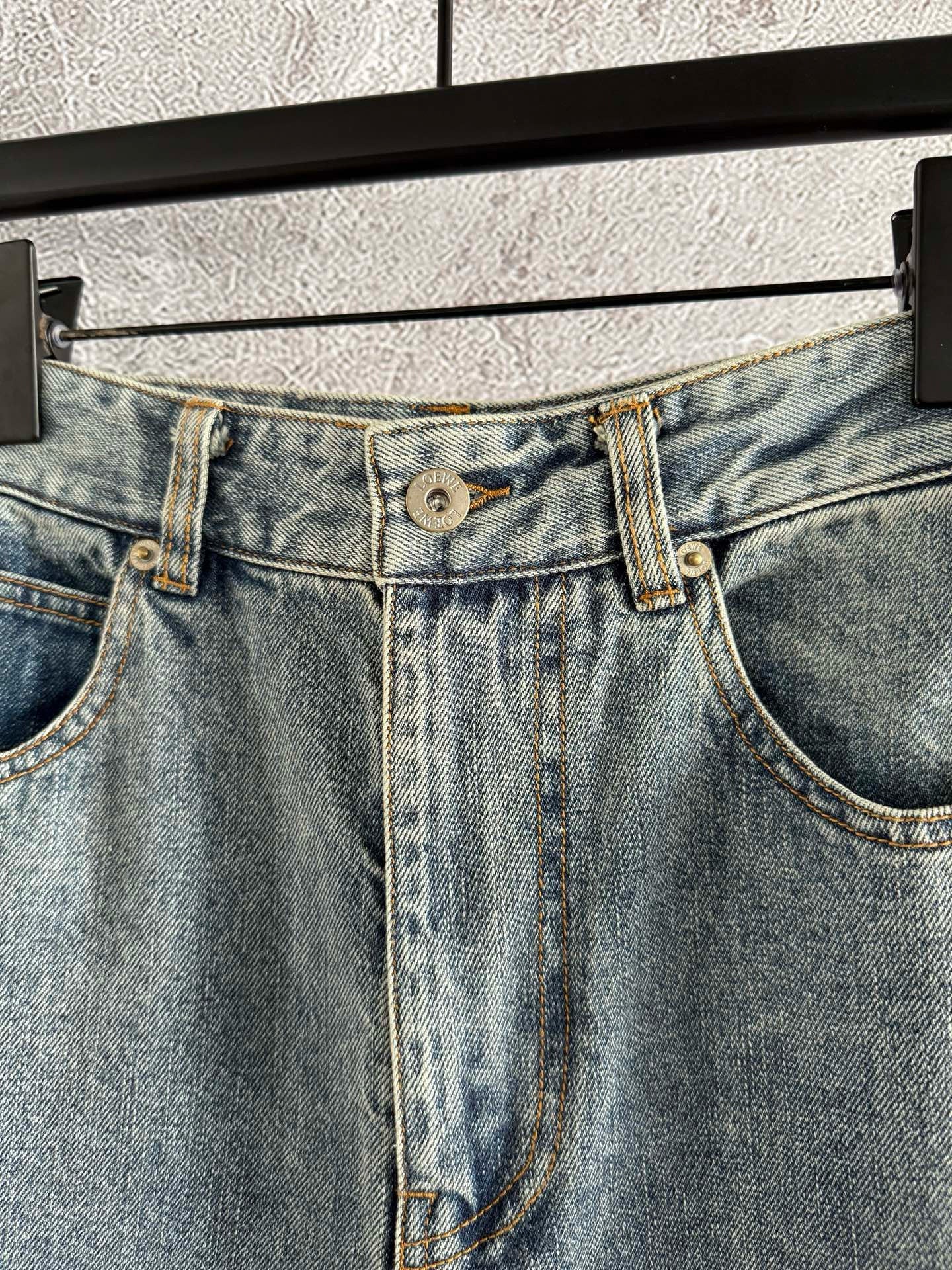 LOEW JEANS