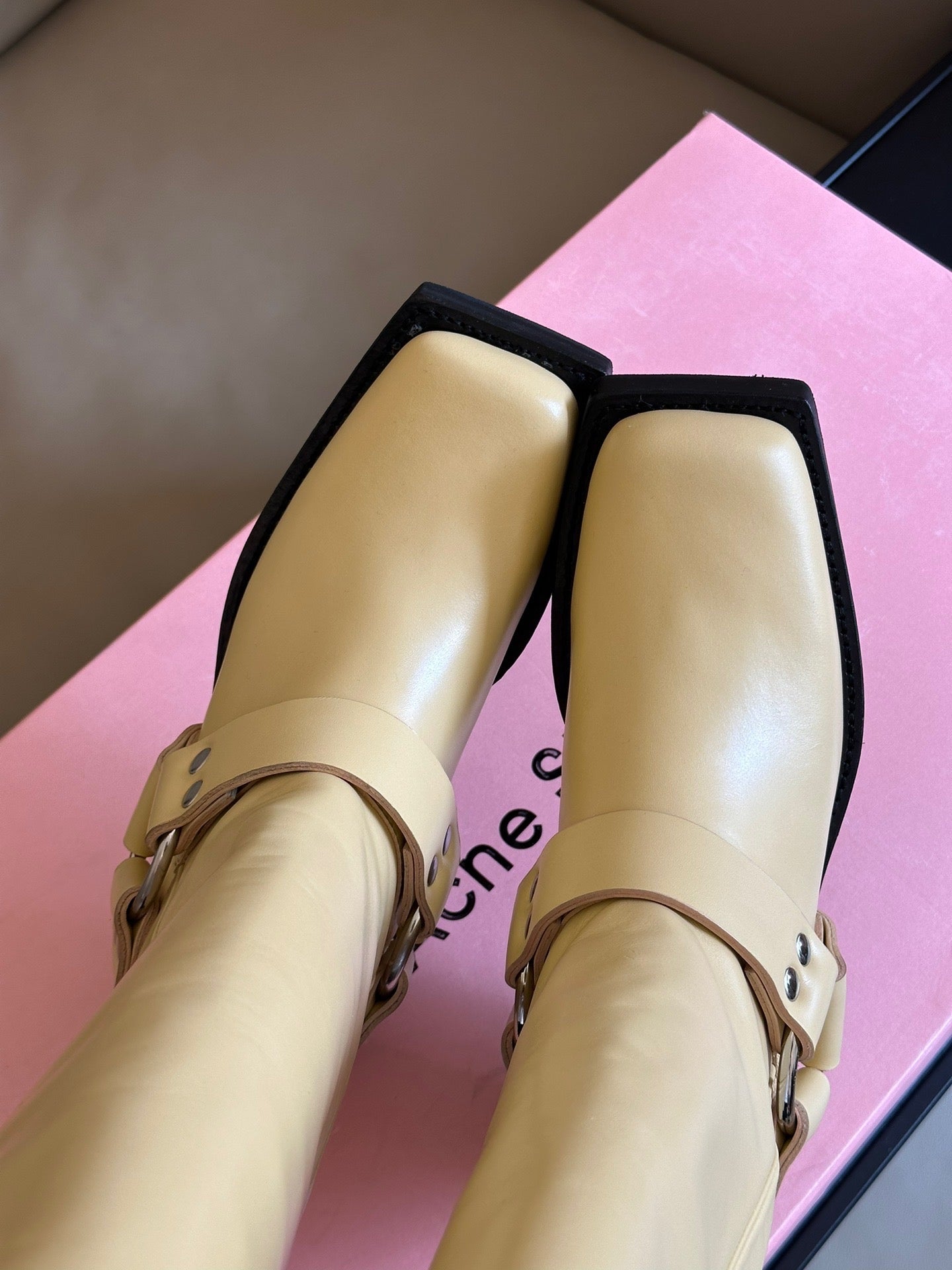 ACNE BOOTS