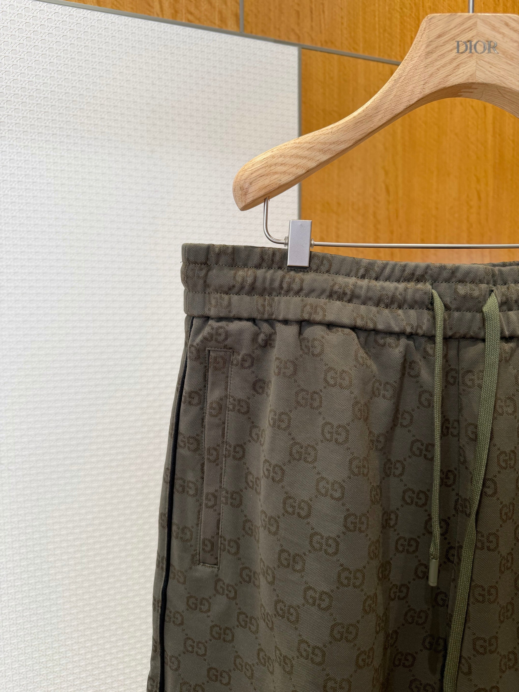 GG SHORTS