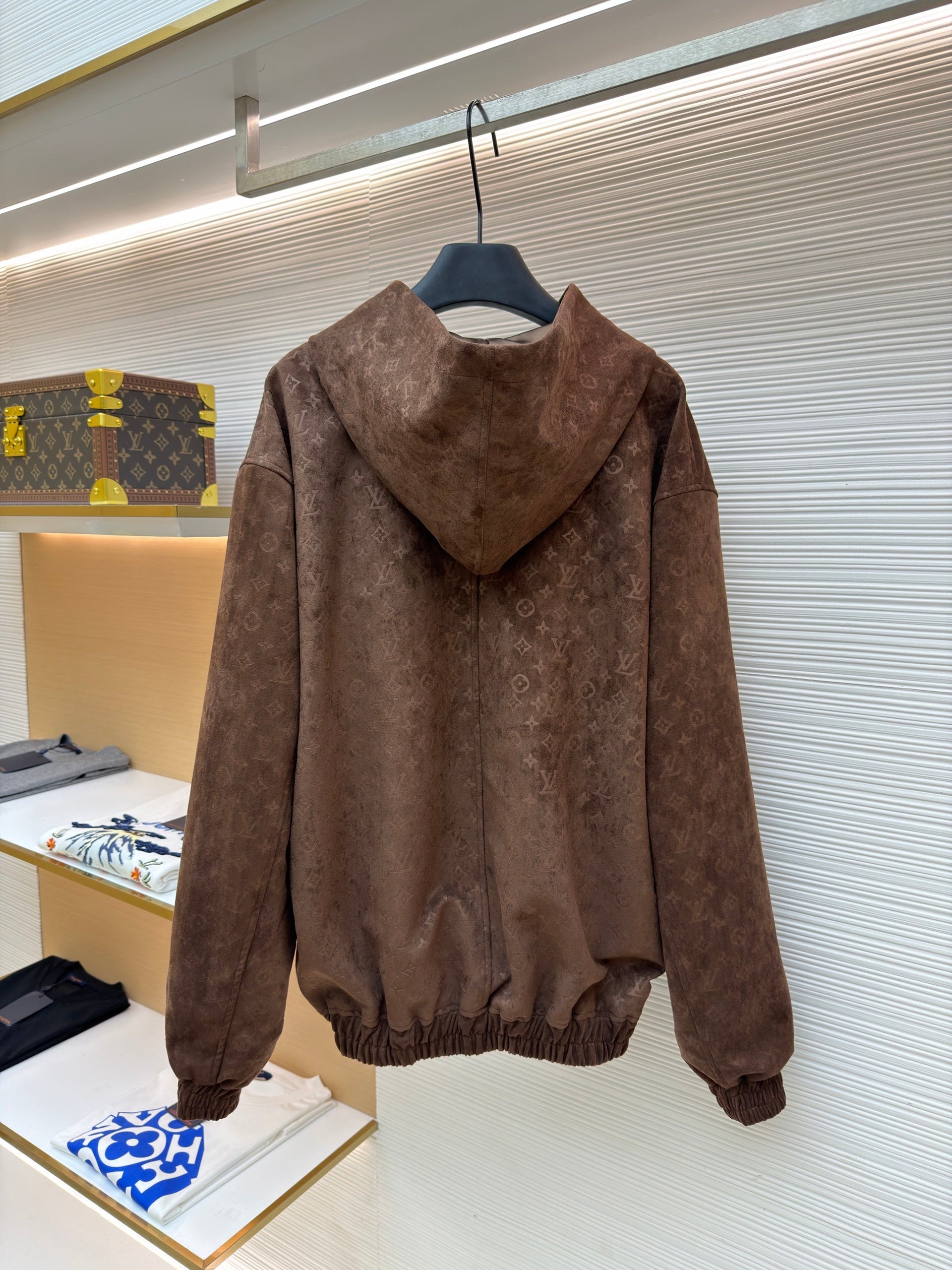LOU JACKET