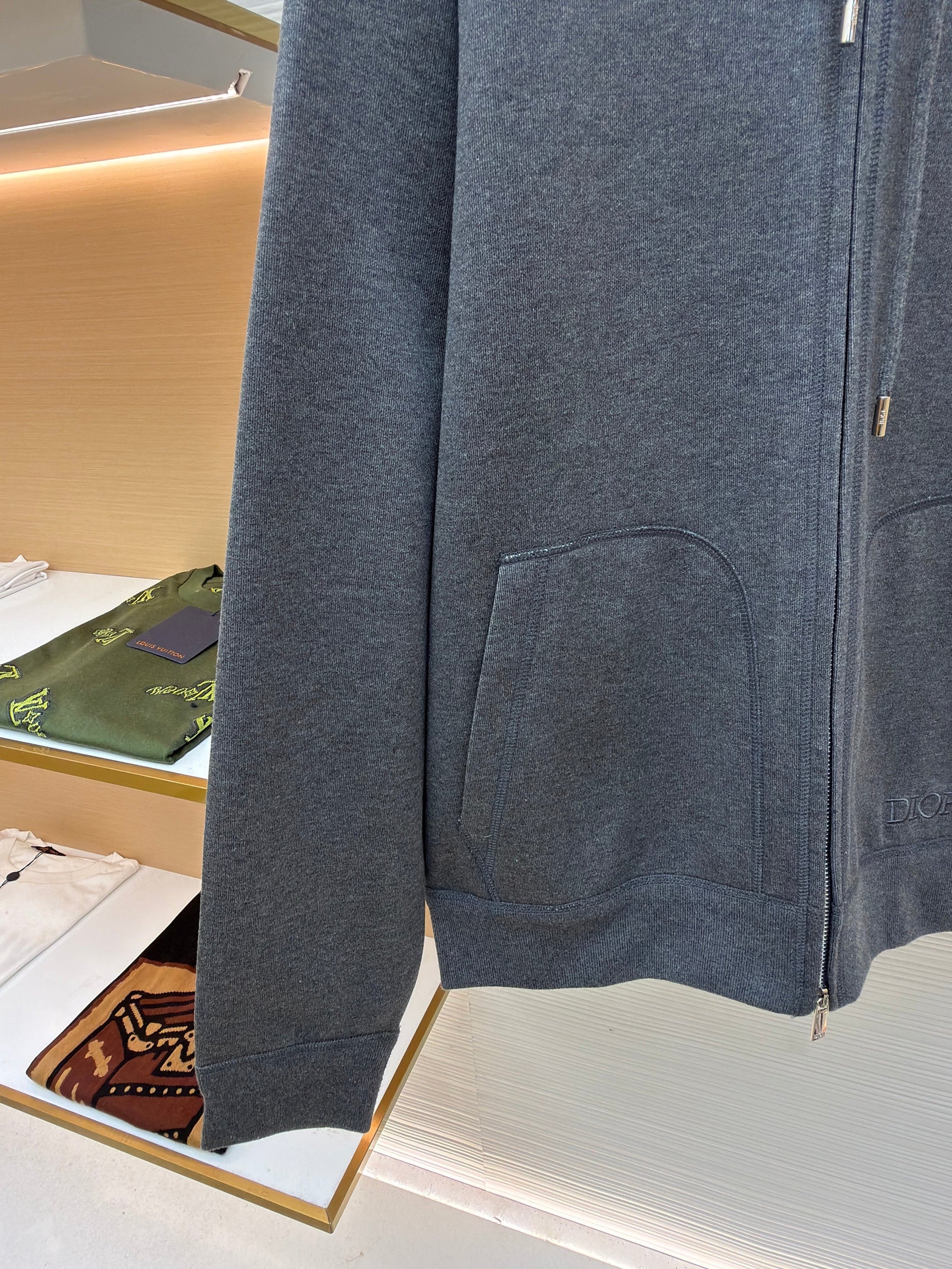 CD ZIP HOODIE