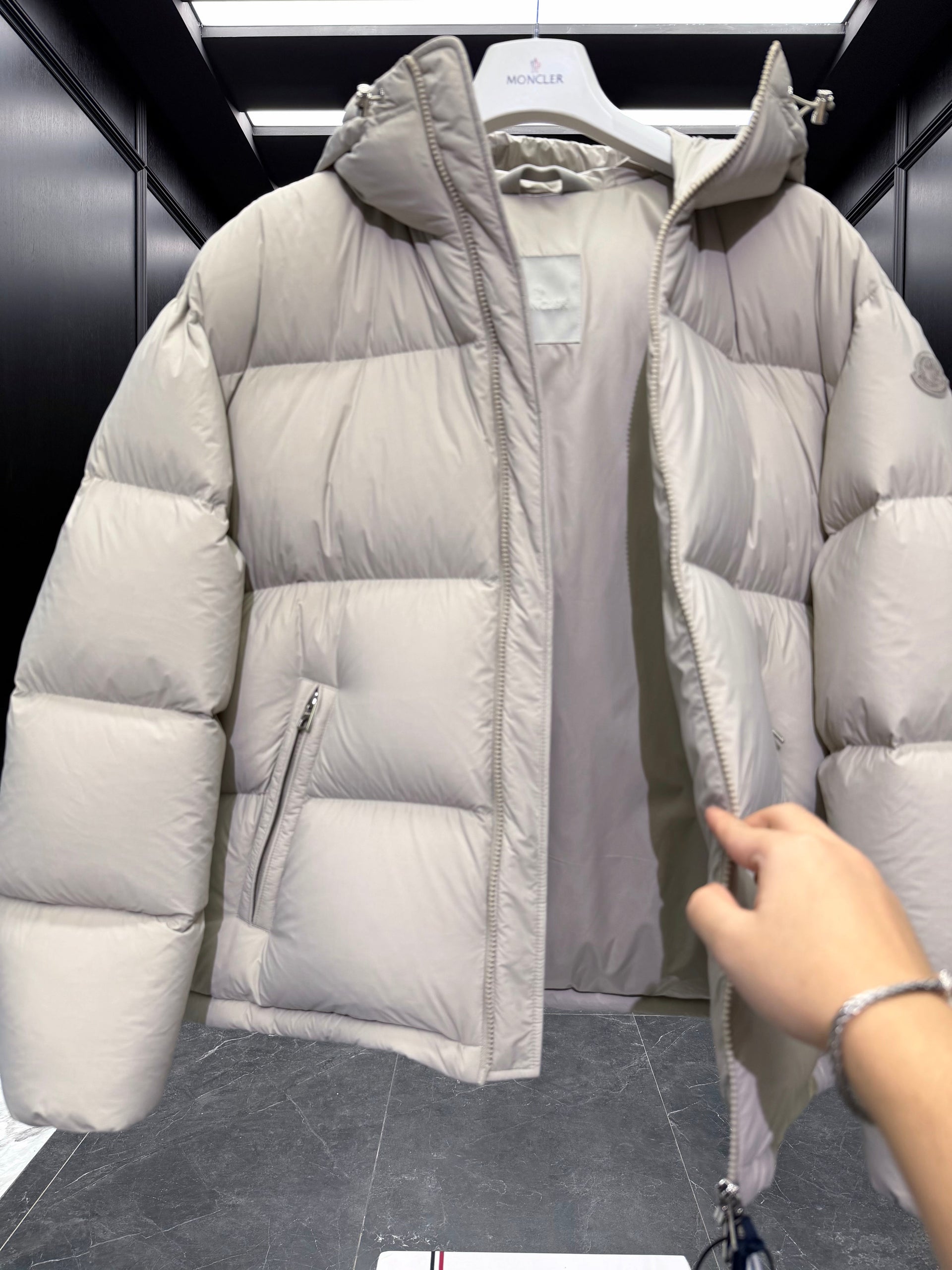 MONC MERIERA JACKET