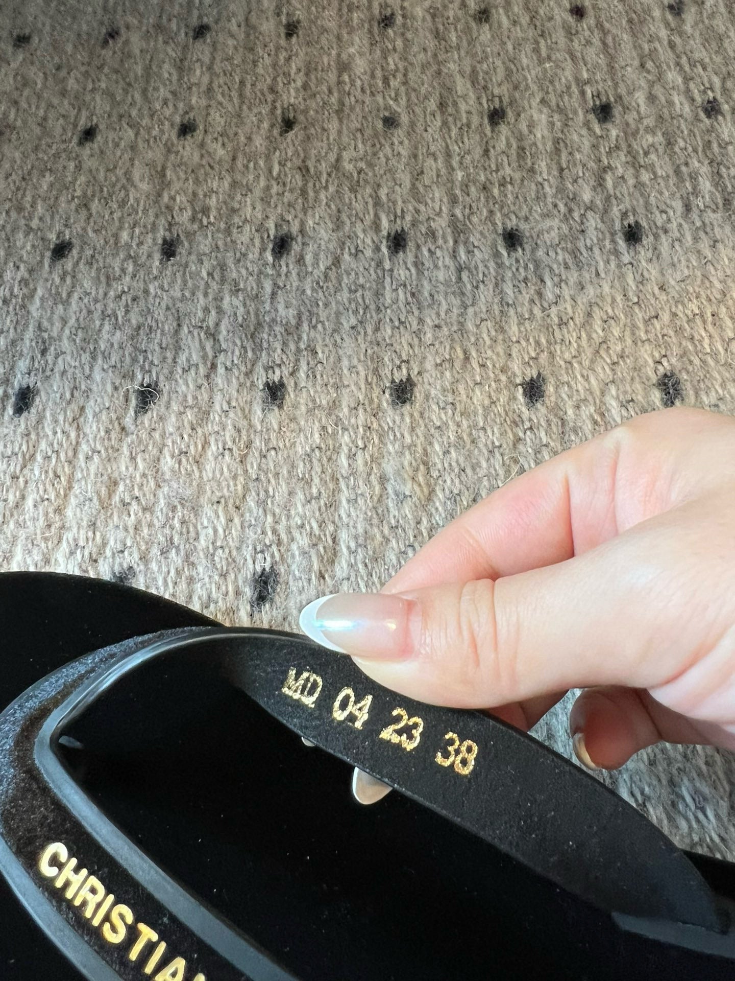 CD THONG SANDAL