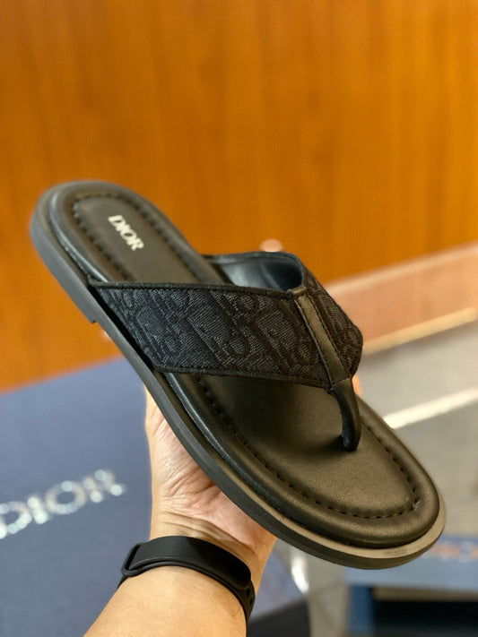 CD ALIAS SANDALS