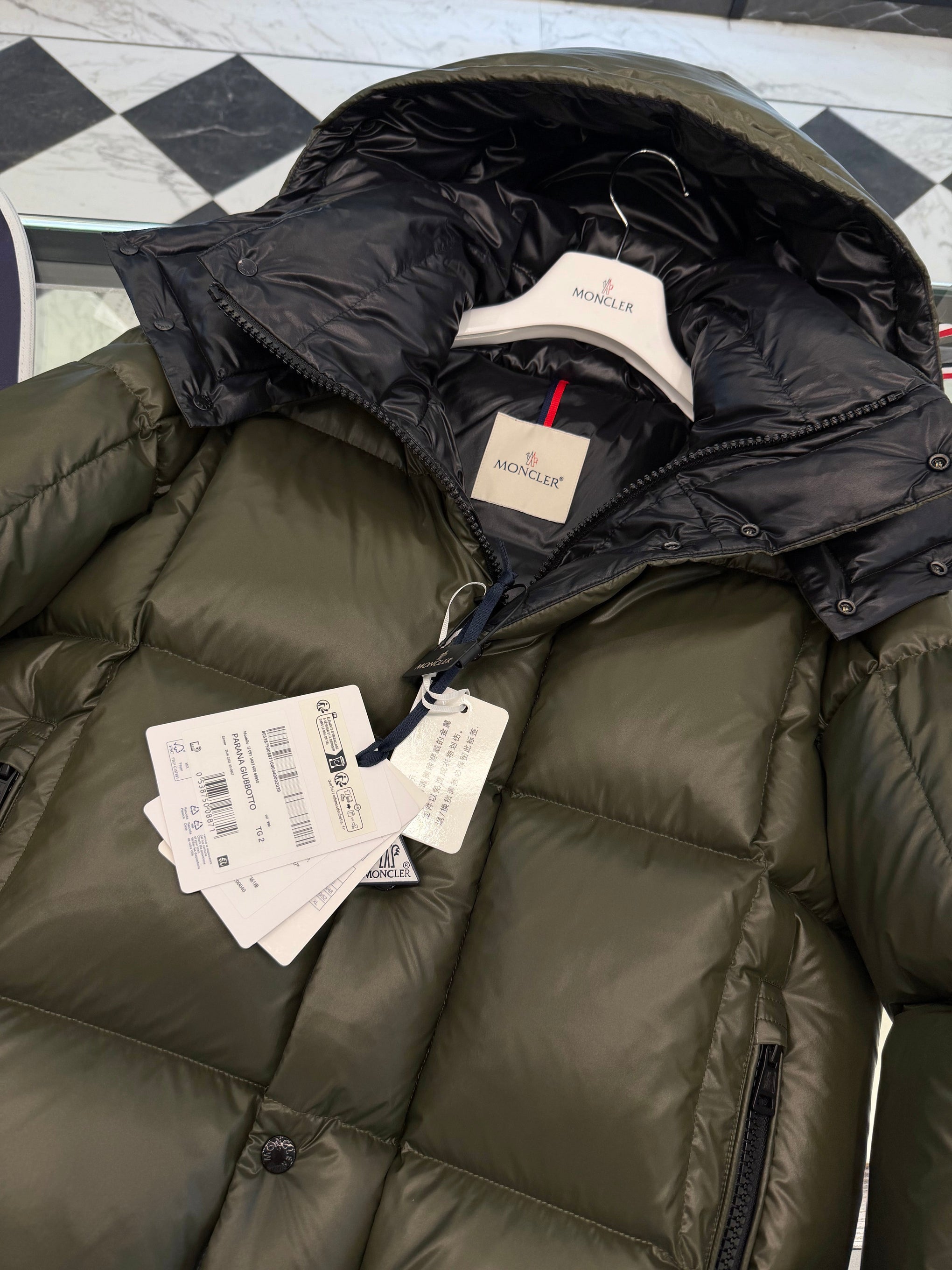 MONC PARANA JACKET