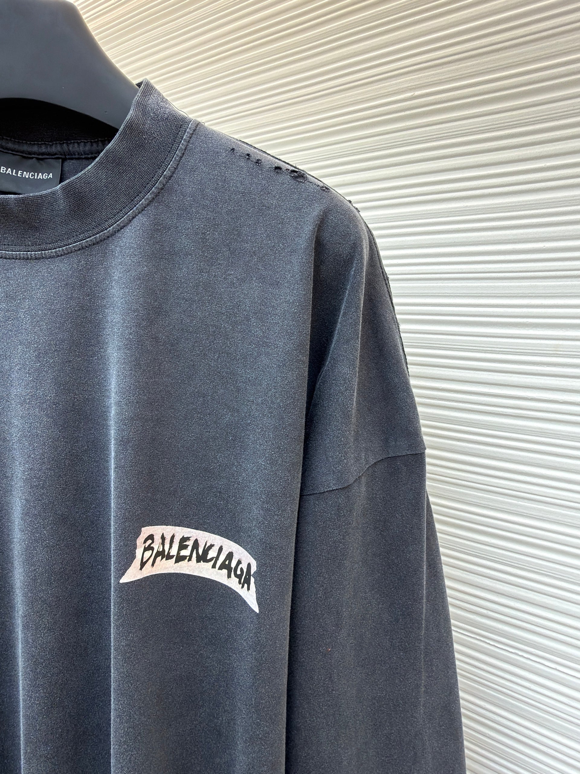 BAL LONG TEE