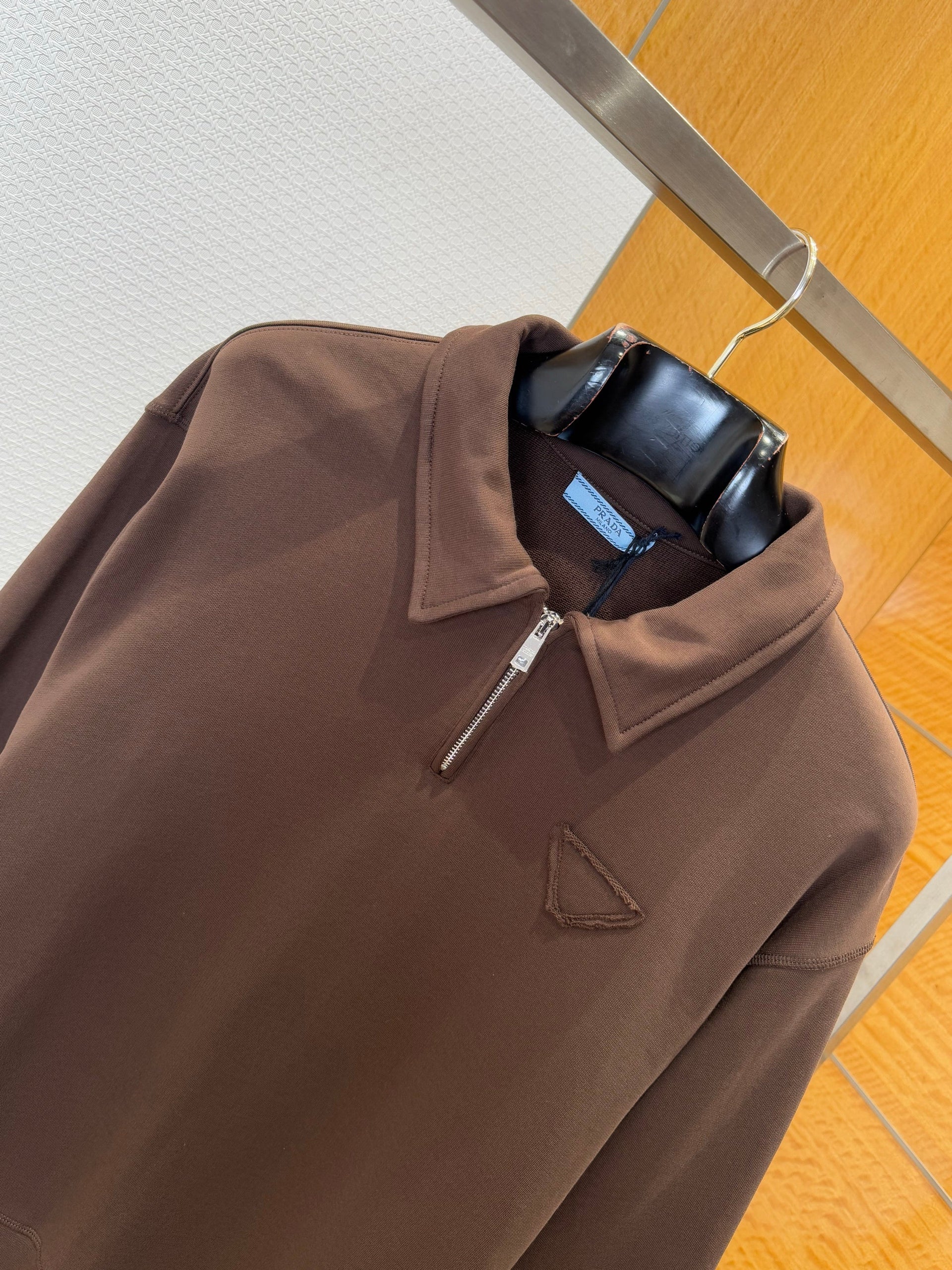 PD SWEATSHIRT