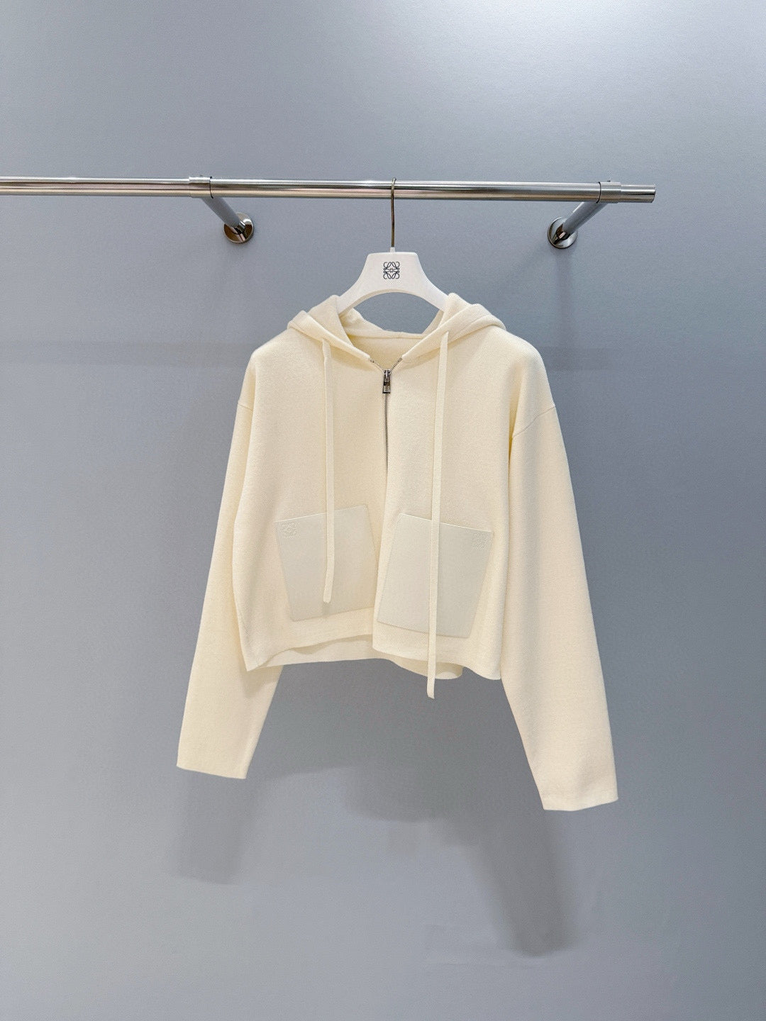 LOEW ZIP SWEATSHIRT
