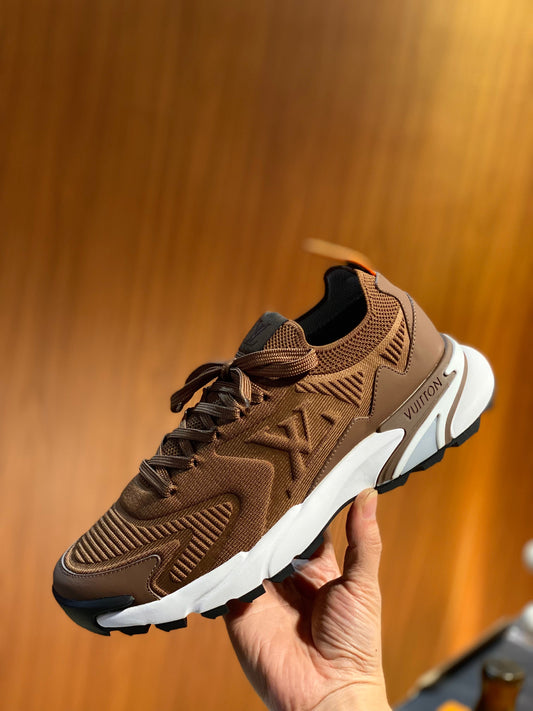 LOU RUNNER TATIC TRAINERS