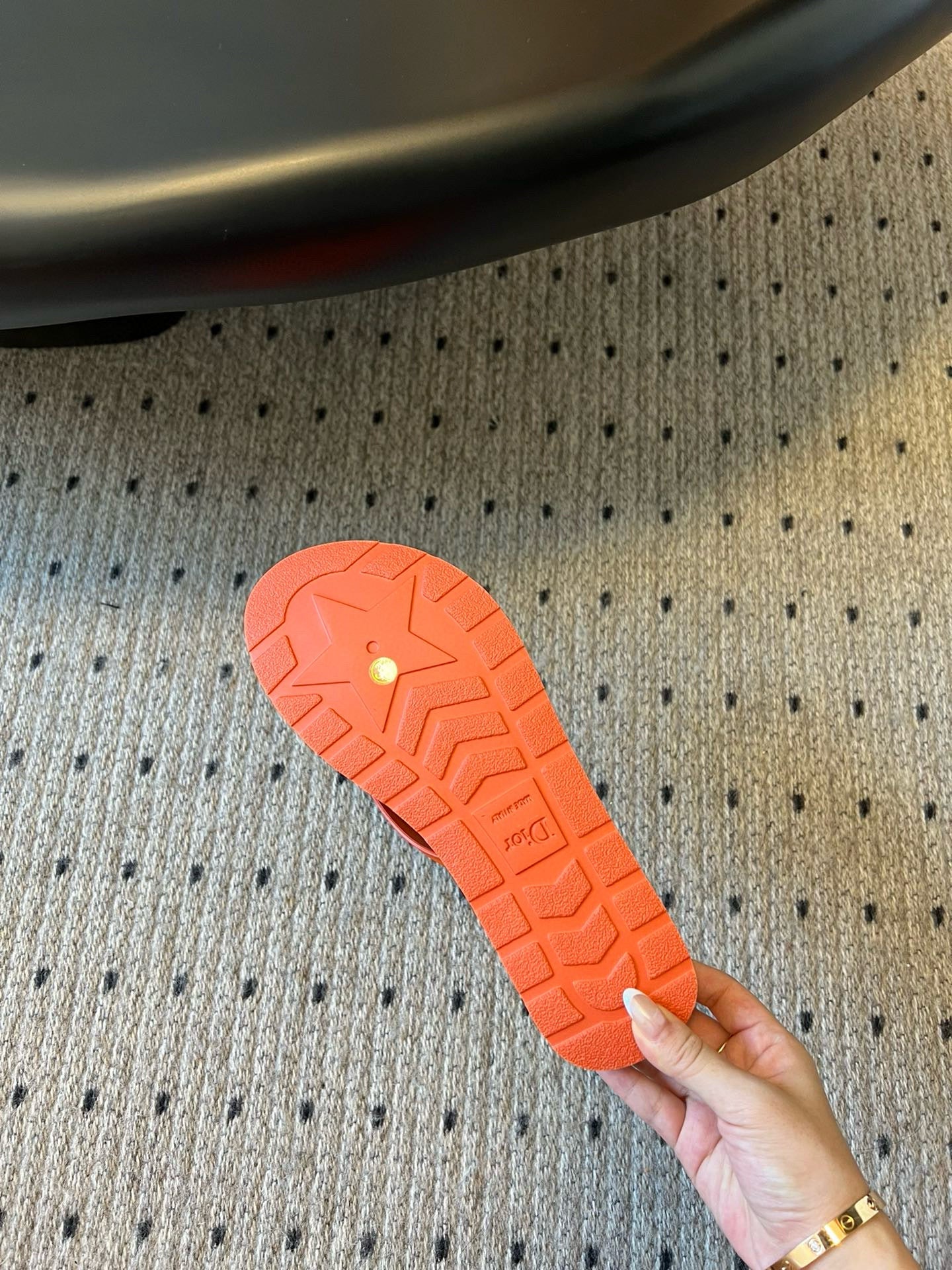 CD THONG SANDAL