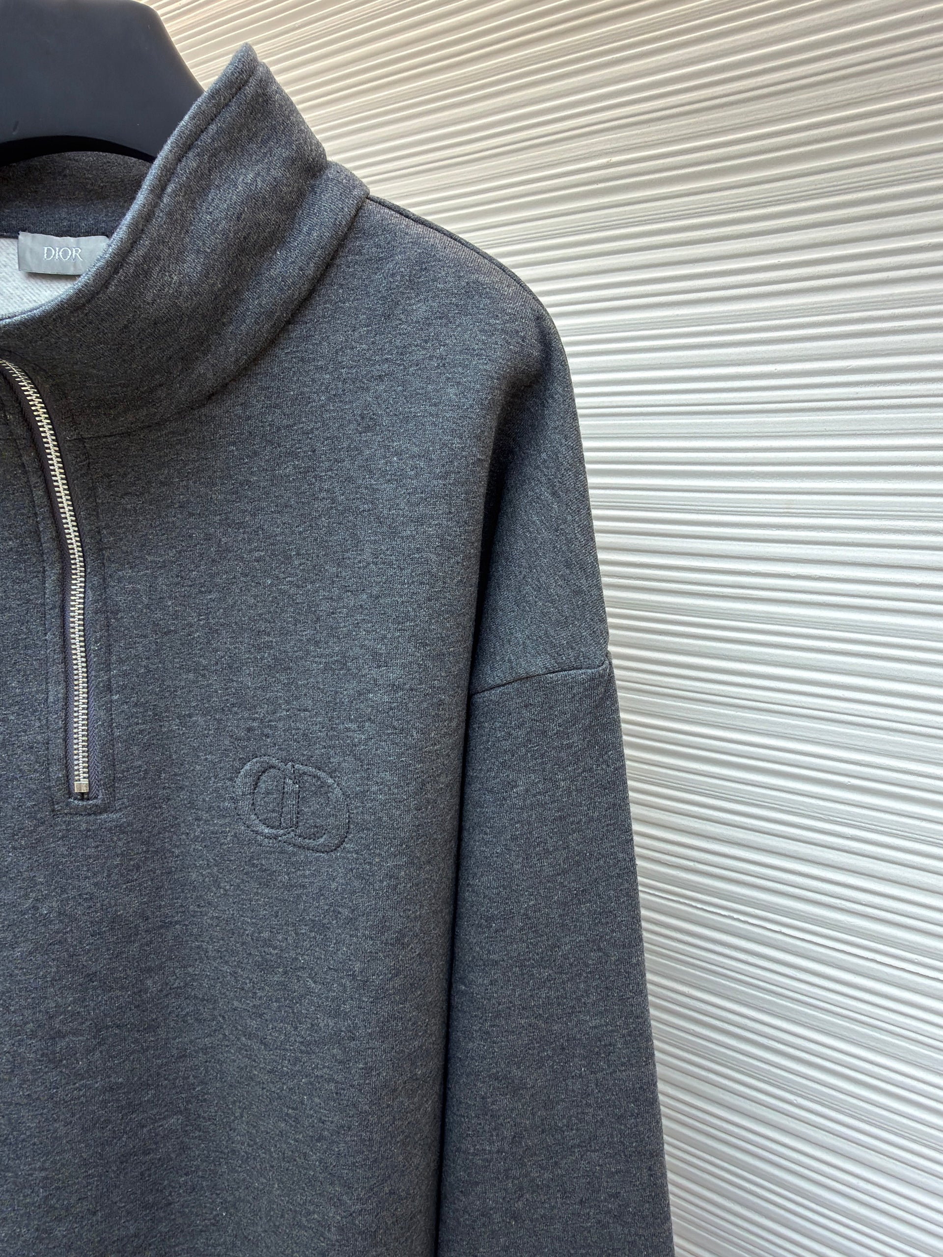 CD SWEATSHIRT