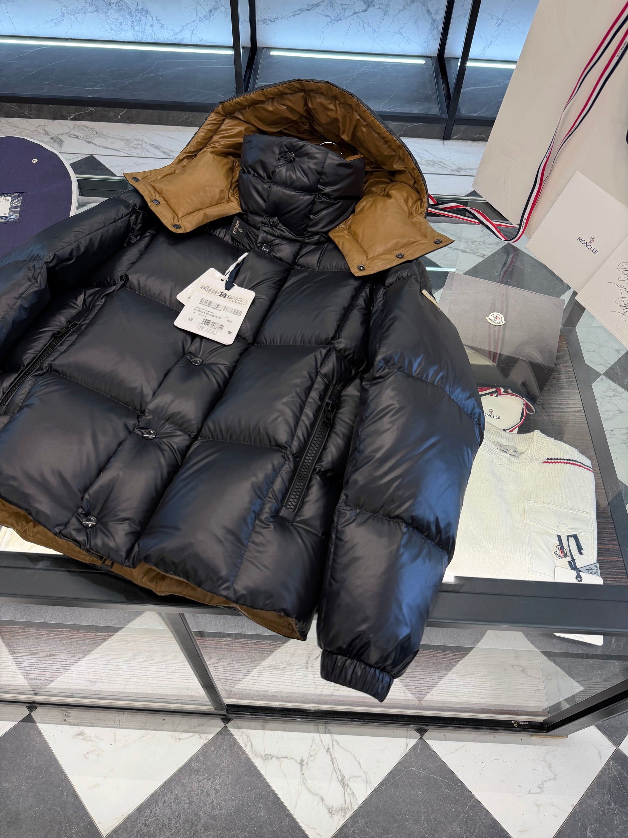 MONC PARANA JACKET