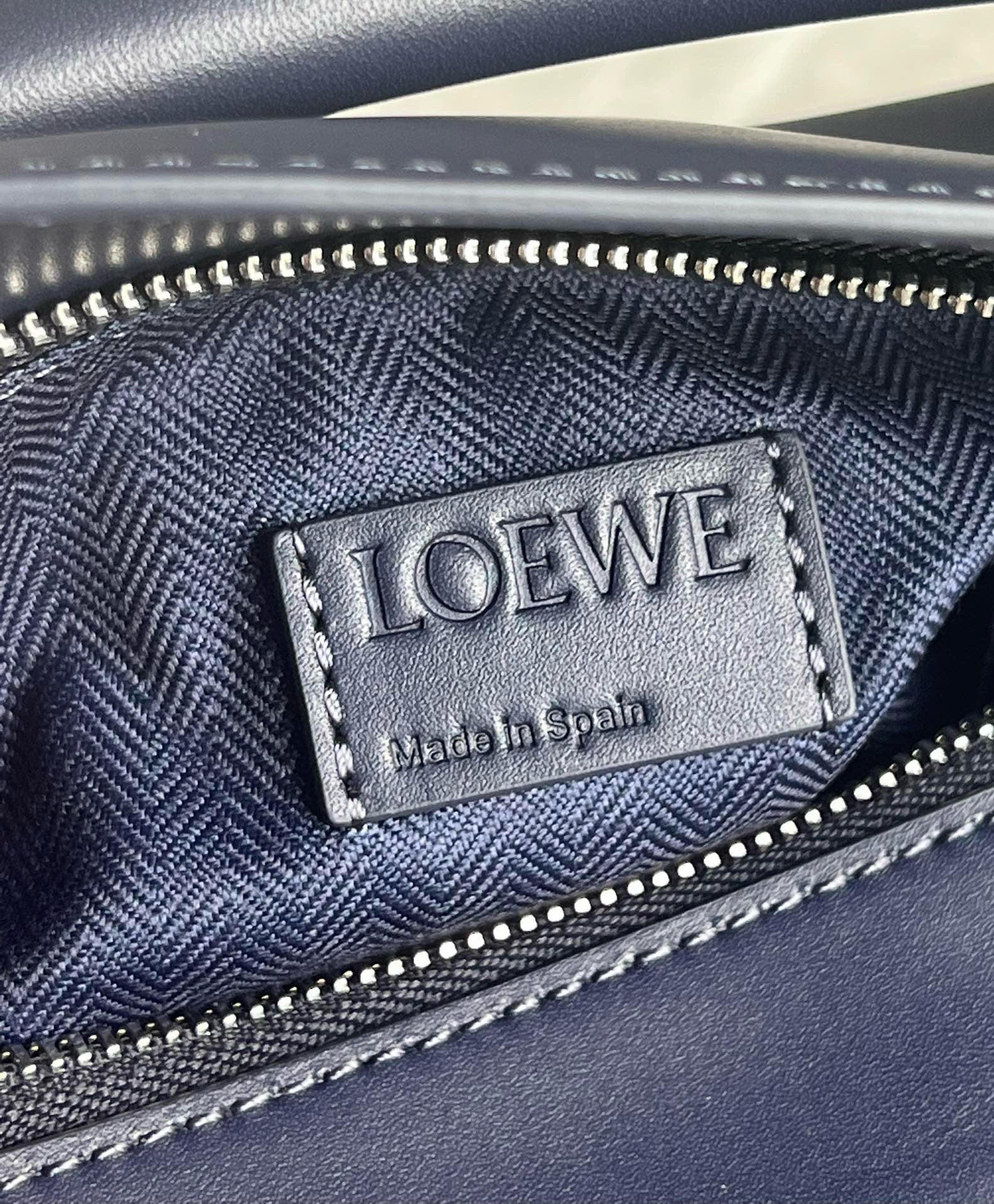 LOEW SMALL PUZZLE BAG