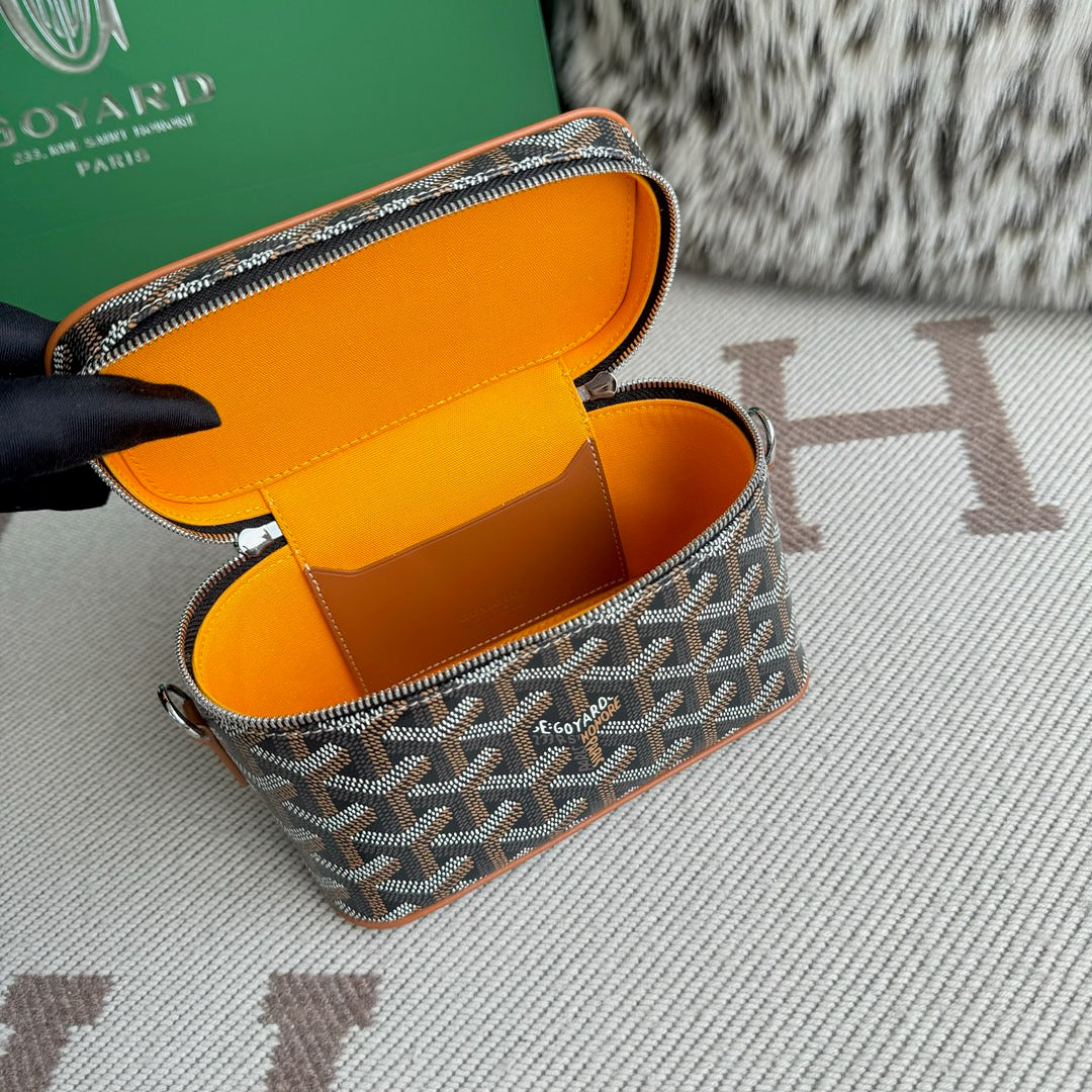 GOYA MUSE MINI VANITY BAG