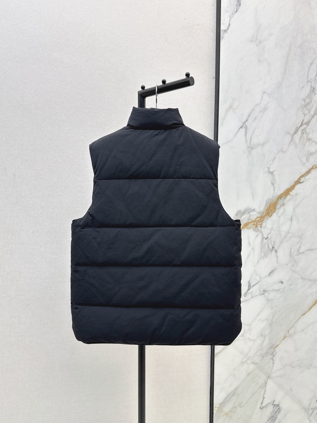 PD VEST