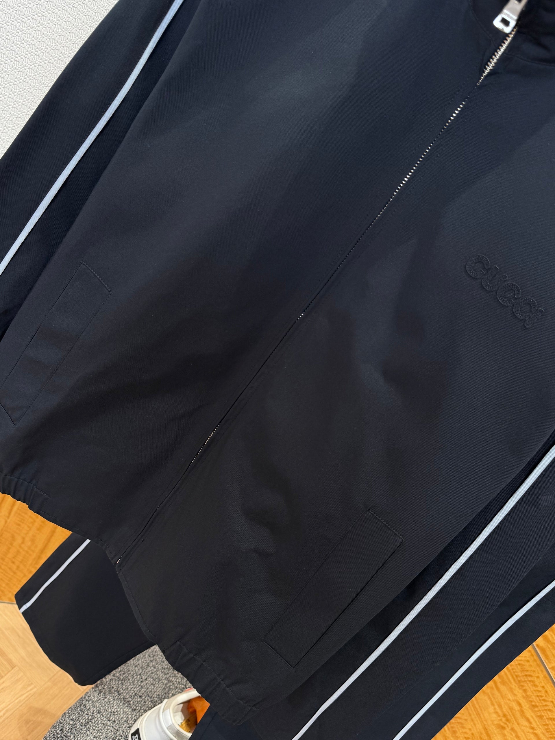 GG ZIP BOMBER