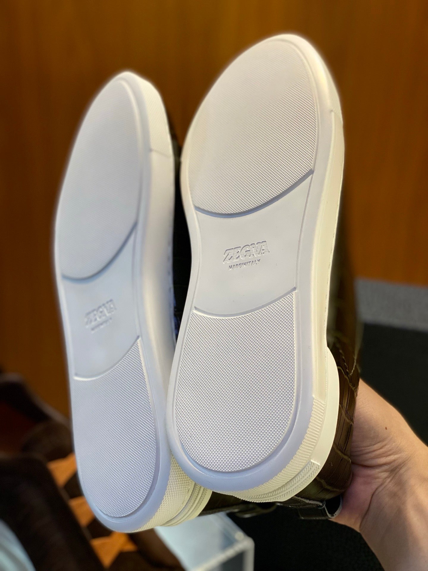 ZEGN TRIPLE STITCH SNEAKER