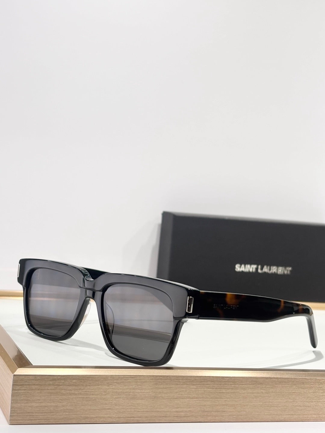SL SUNGLASSES