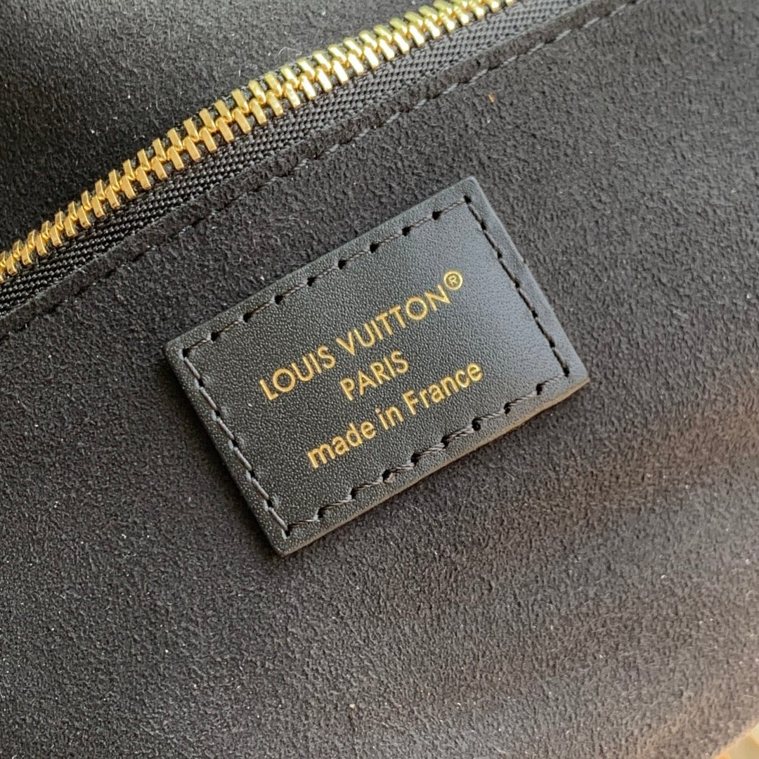 LOU TRUNKIE BAG