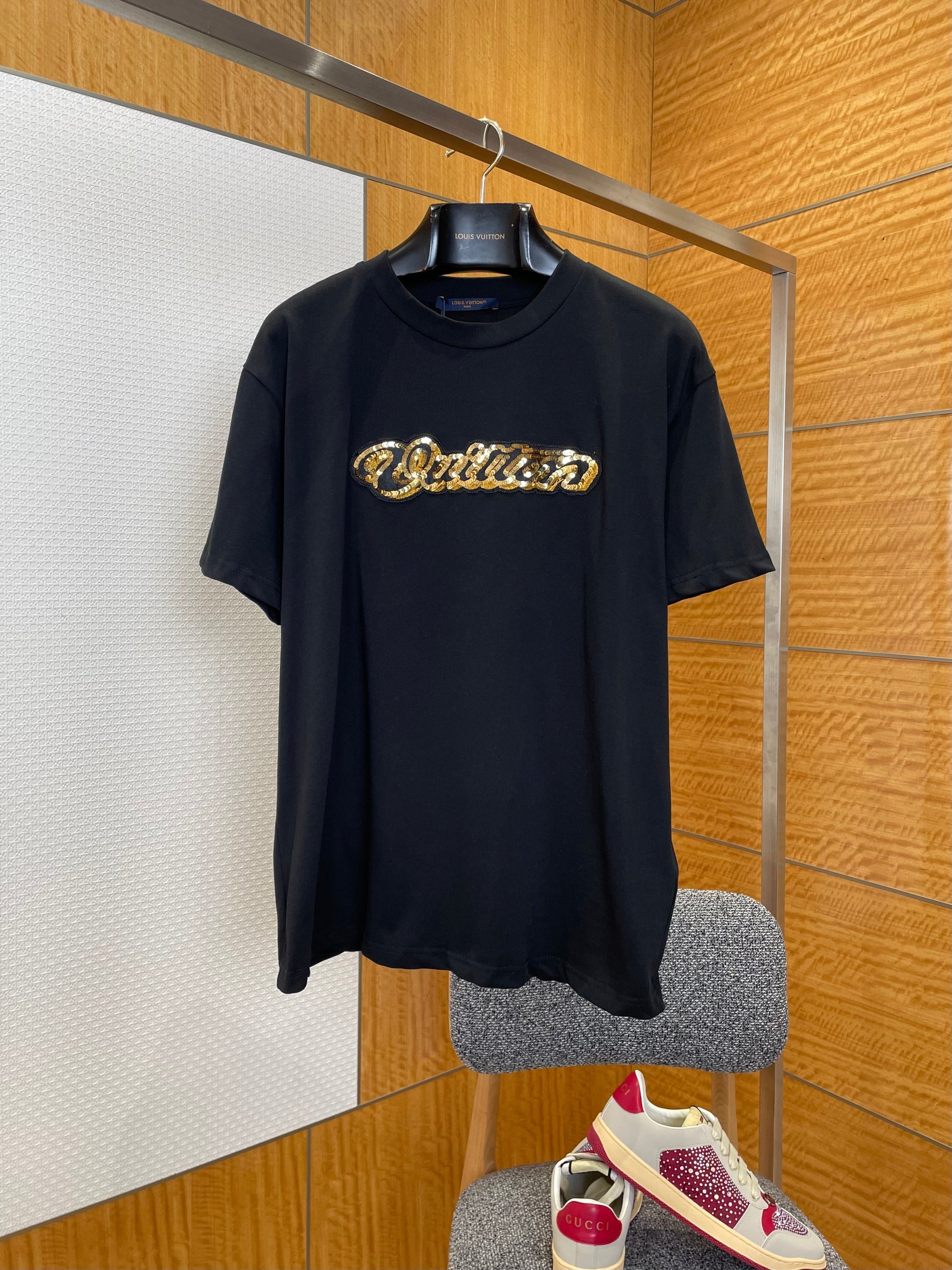 LOU T-SHIRT