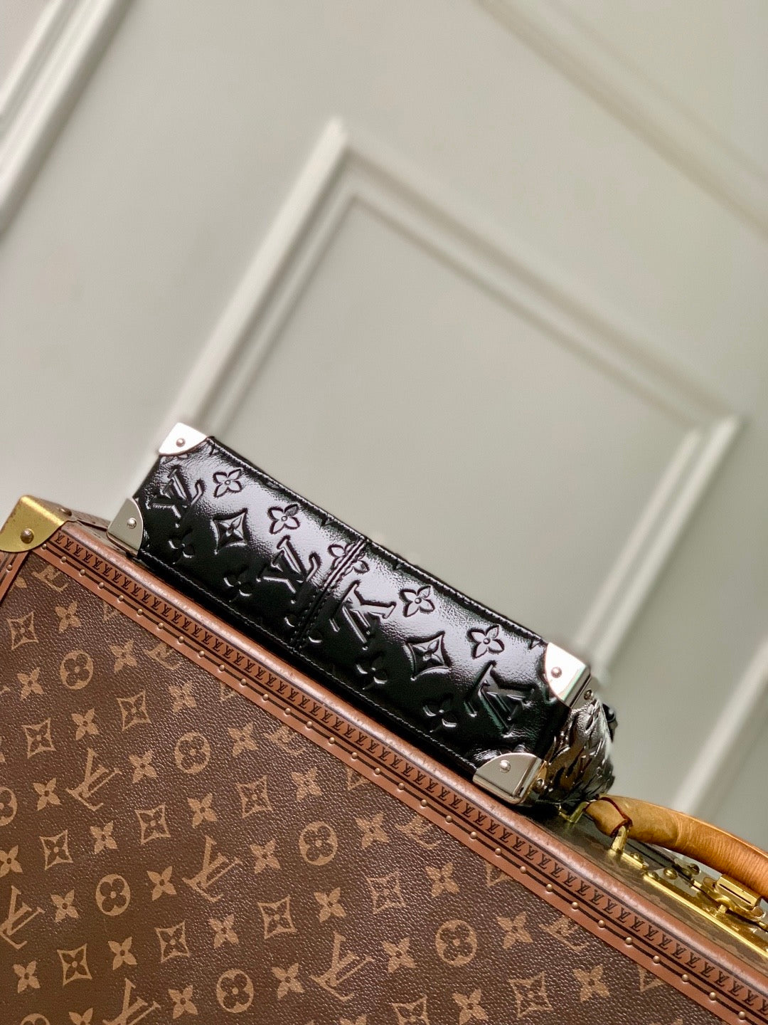 LOU TRUNKIE BAG