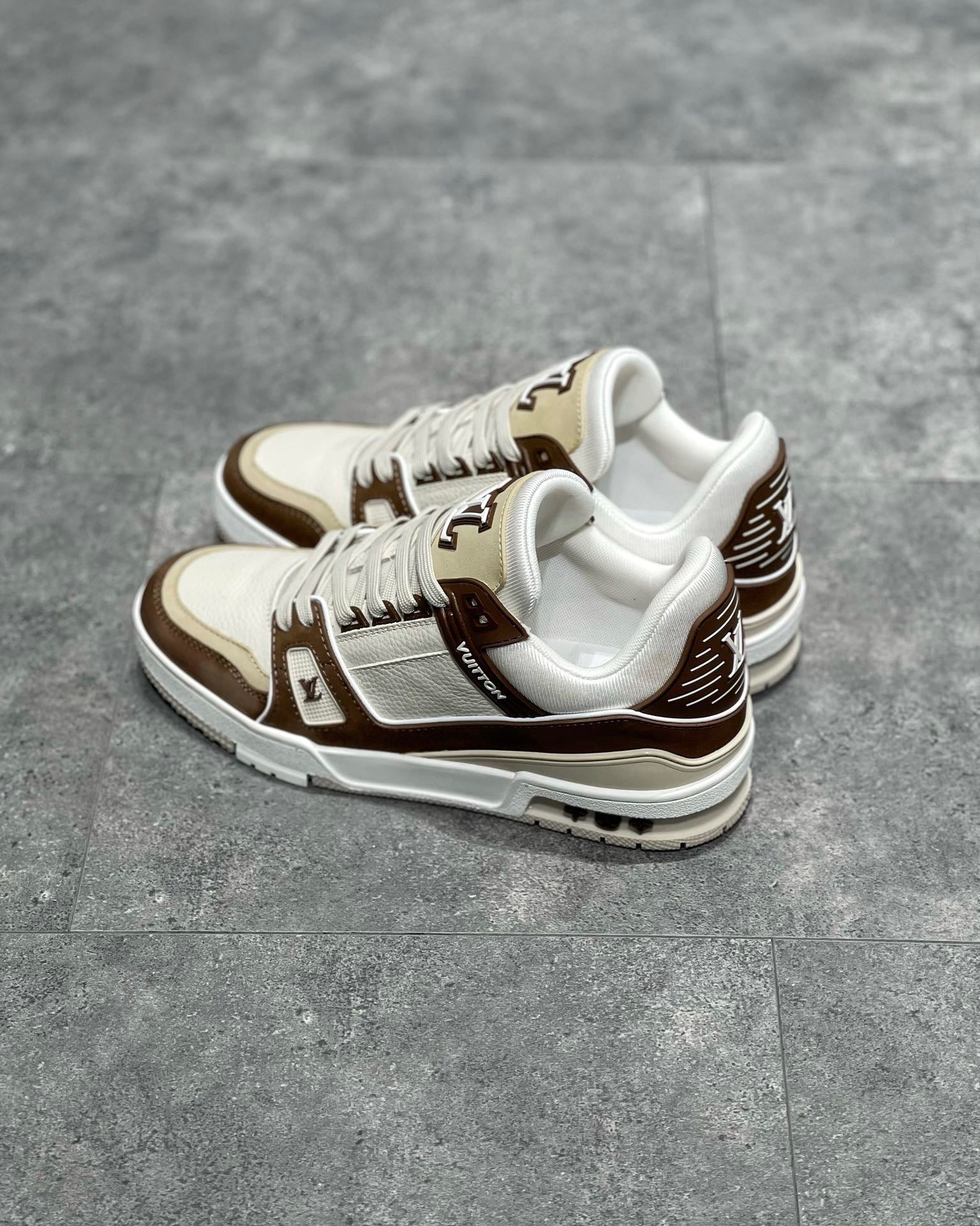 LOU TRAINERS