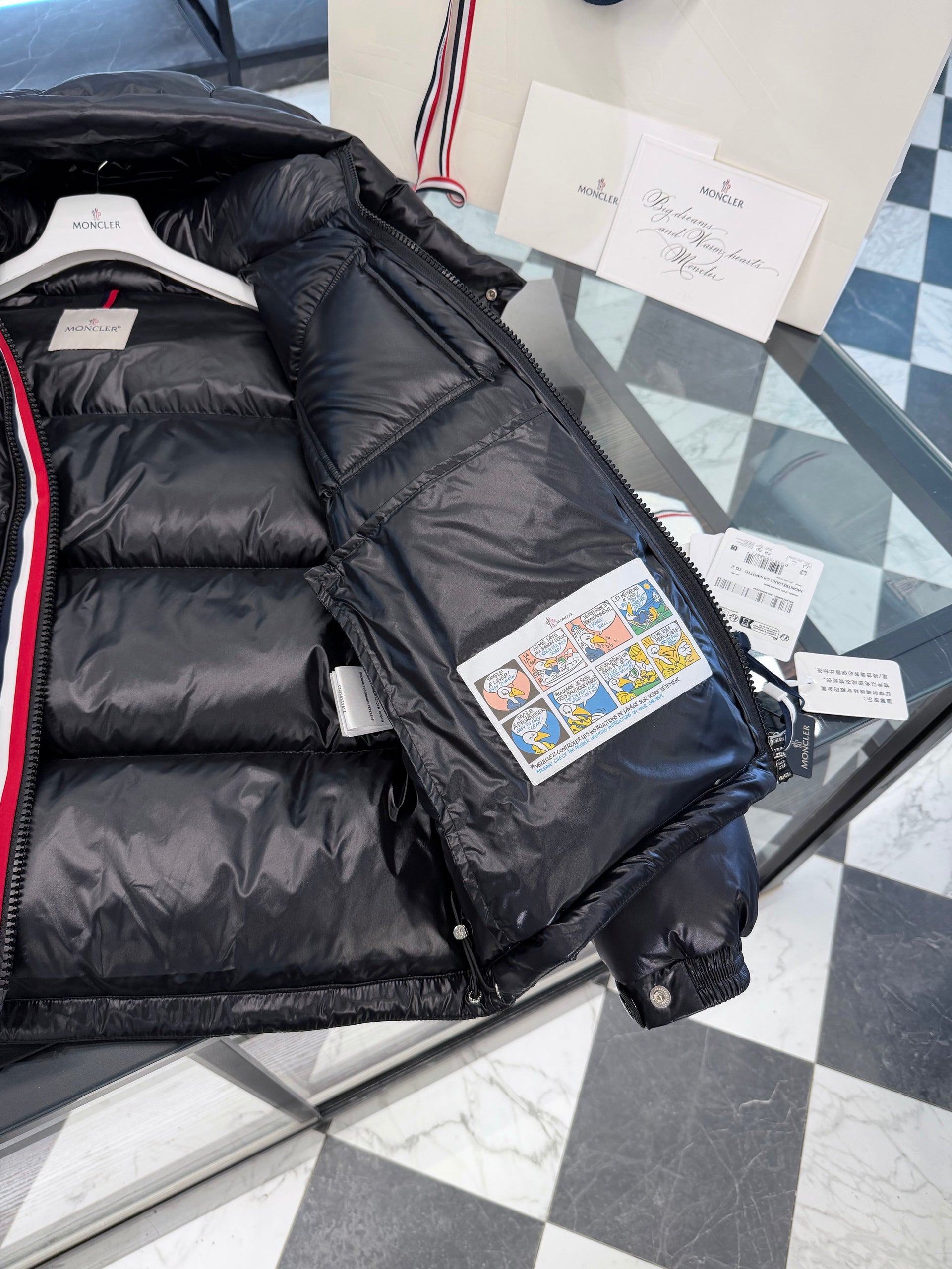 MONC MONTBELIARD JACKET