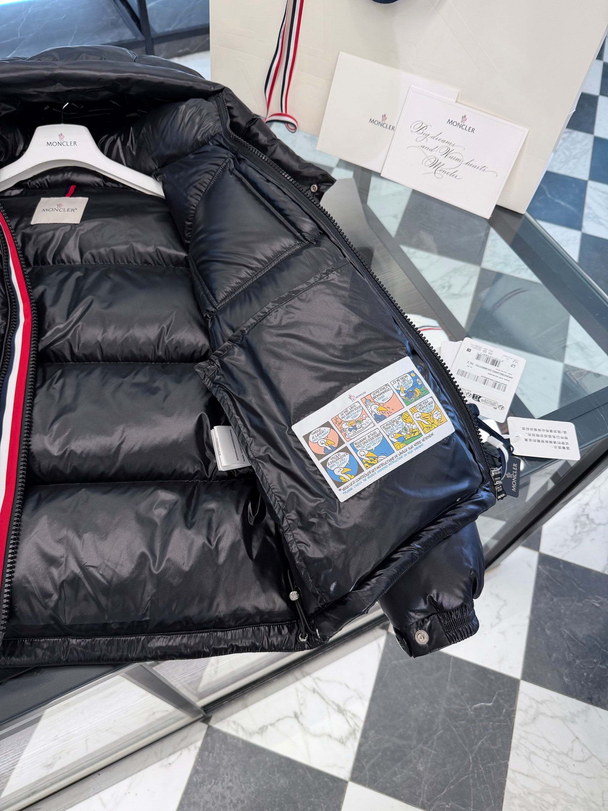 MONC MONTBELIARD JACKET