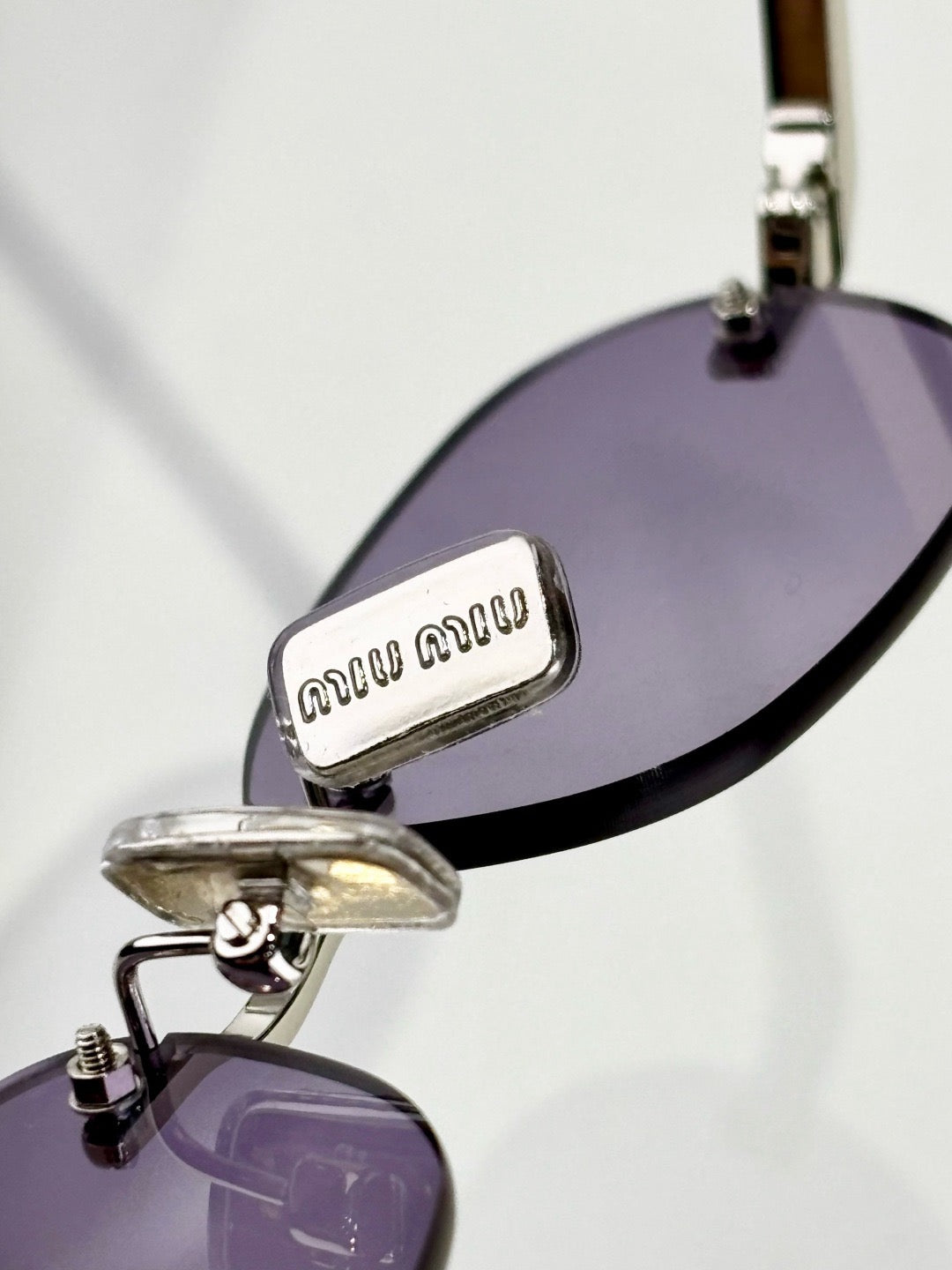 MIU M SUNGLASSES