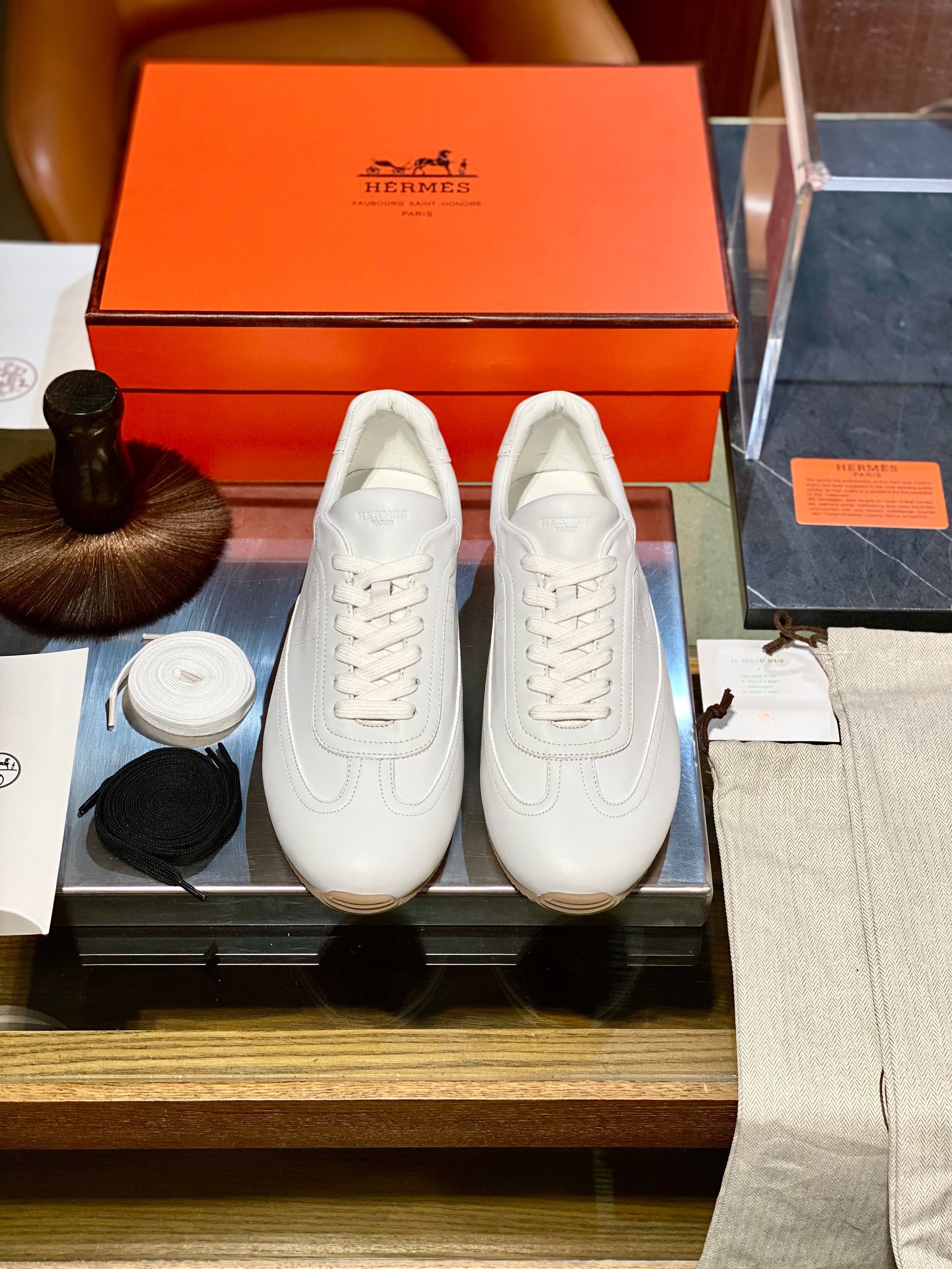 HERM MASTER SNEAKER
