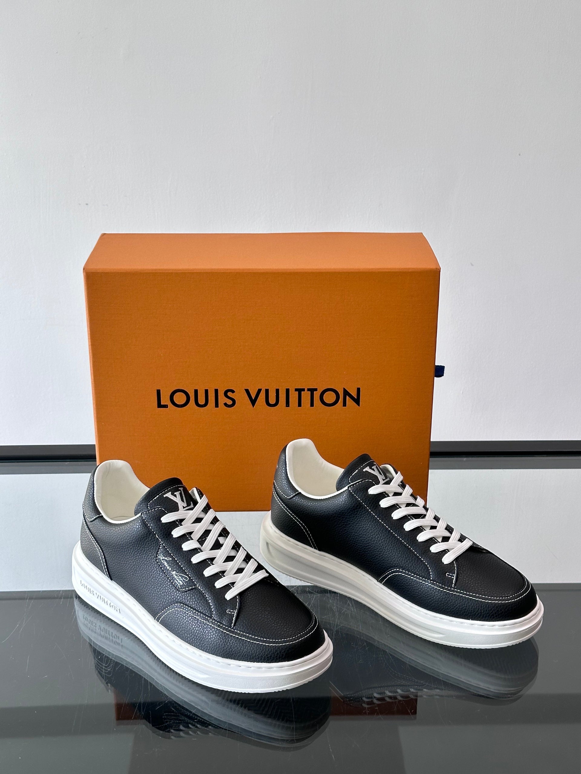 LOU BEVERLY HILLS SNEAKERS