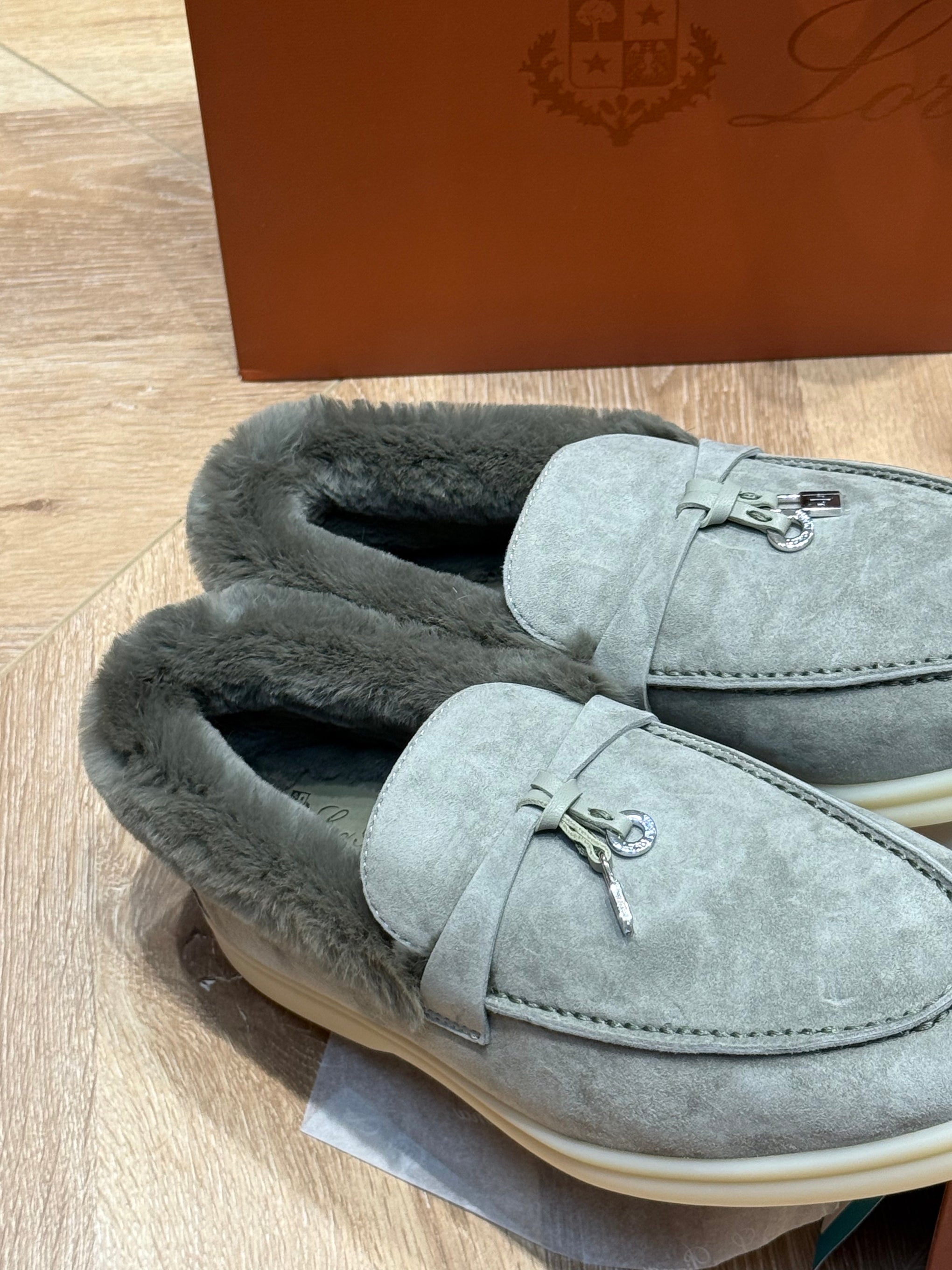 LORO P SUMMER CHARMS LOAFERS