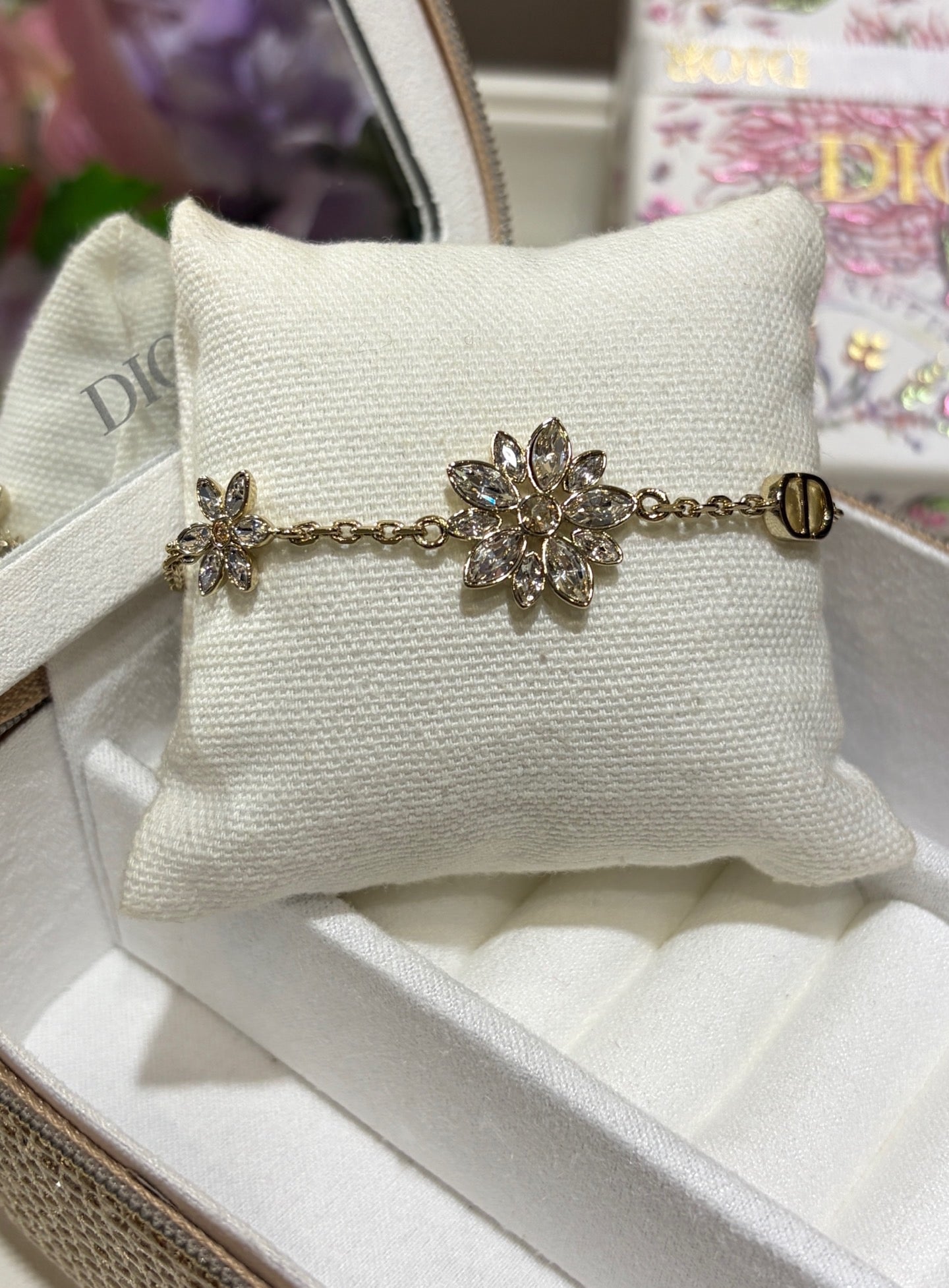 CD BRACELET