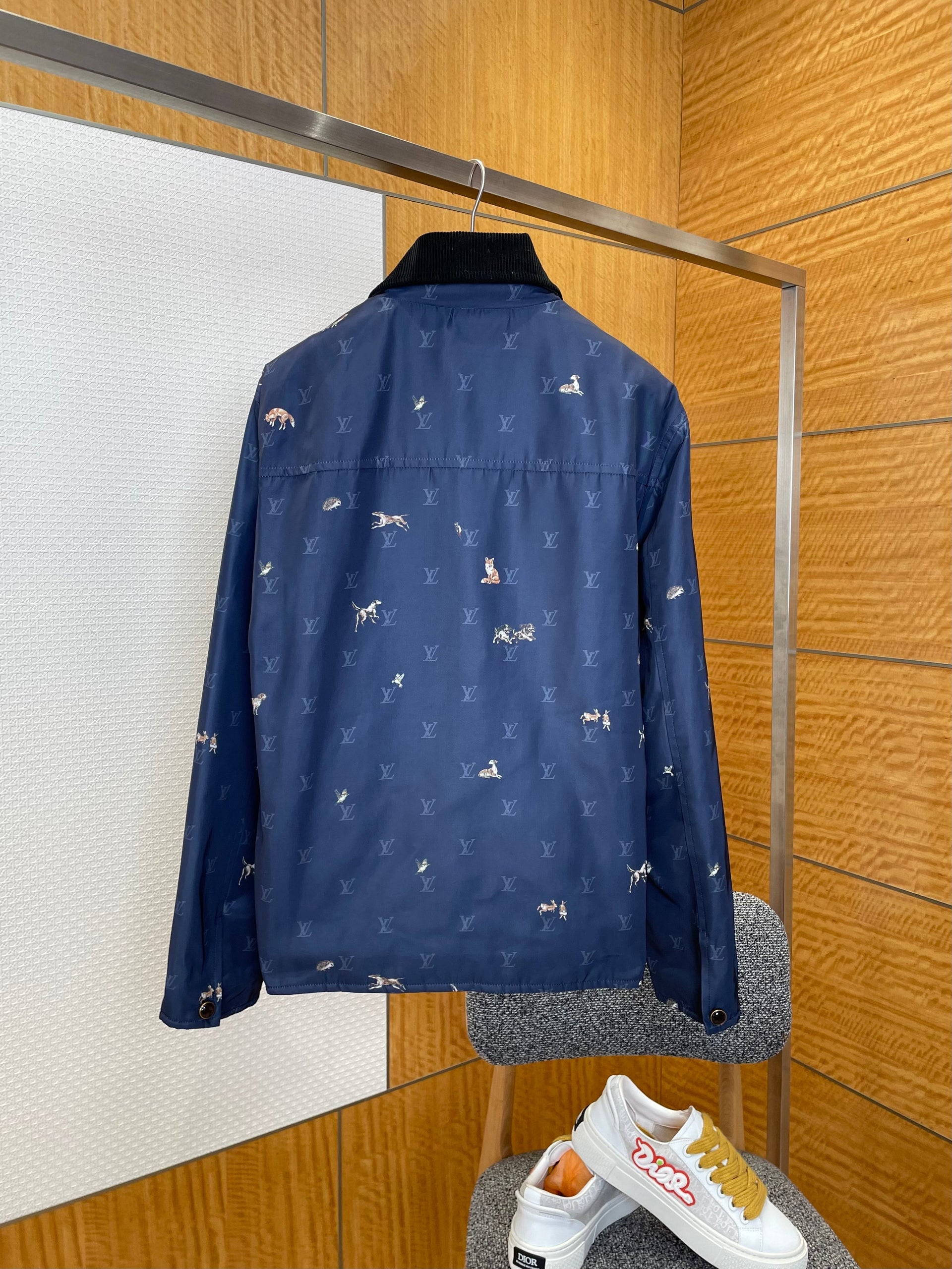 LOU JACKET
