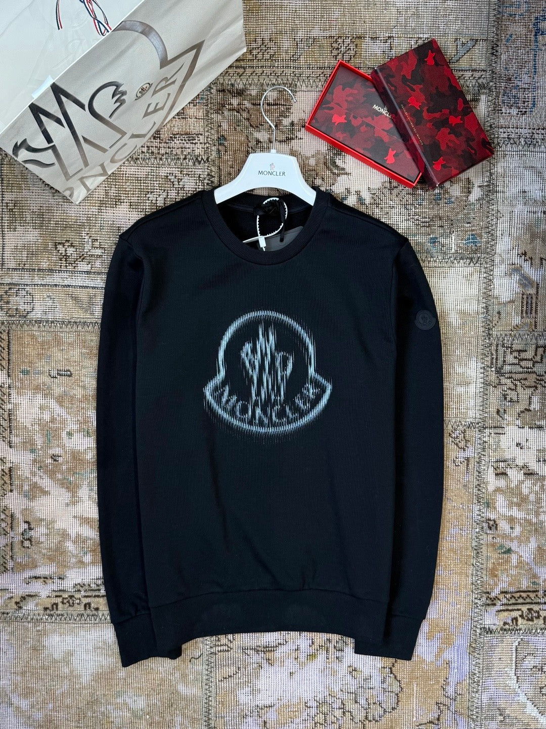 MONC SWEATSHIRT